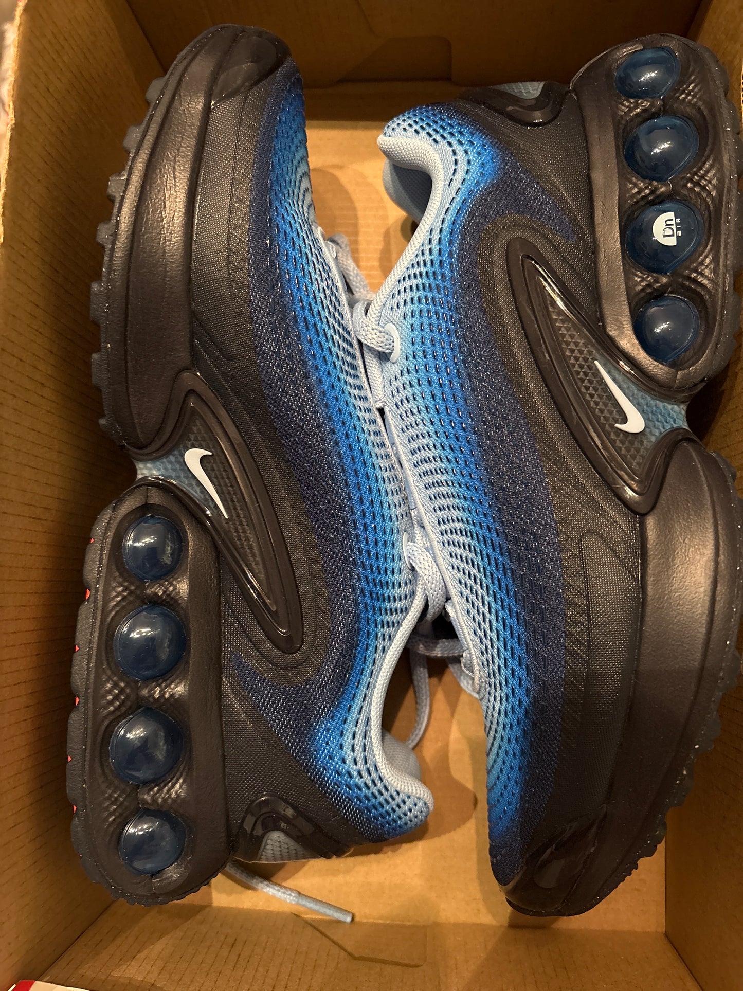 Nike Air Max DN in blau/schwarz, Gr. Wählbar