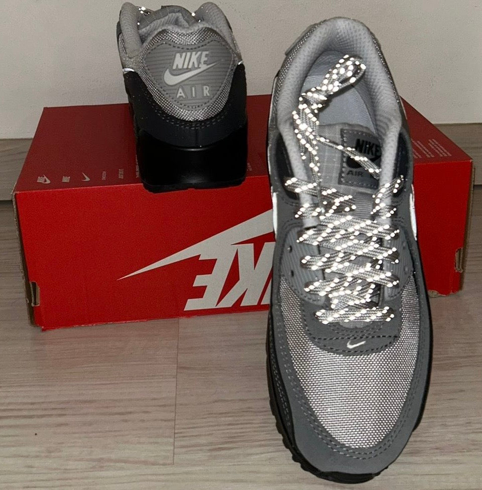 Nike Air Max 90, grau/weiss/schwarz in Größe wählbar