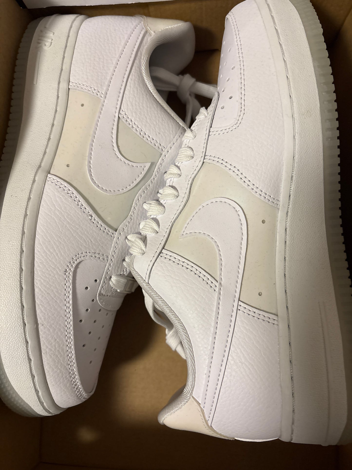 Nike Air Force 1 weiss/perlmutt, Größe 40