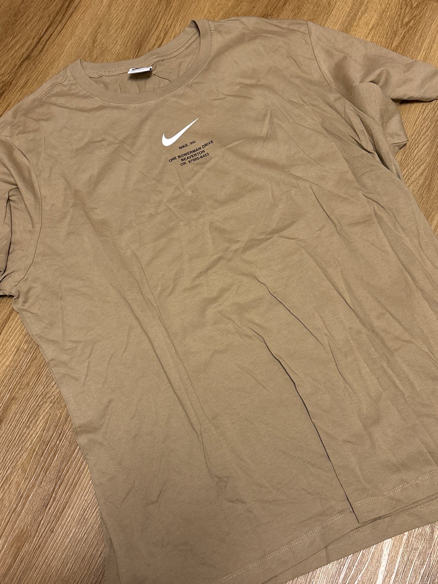 Nike Tshirt in beige, Größe XXL