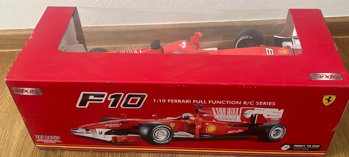 Formel 1 Ferrari F10 Rennauto