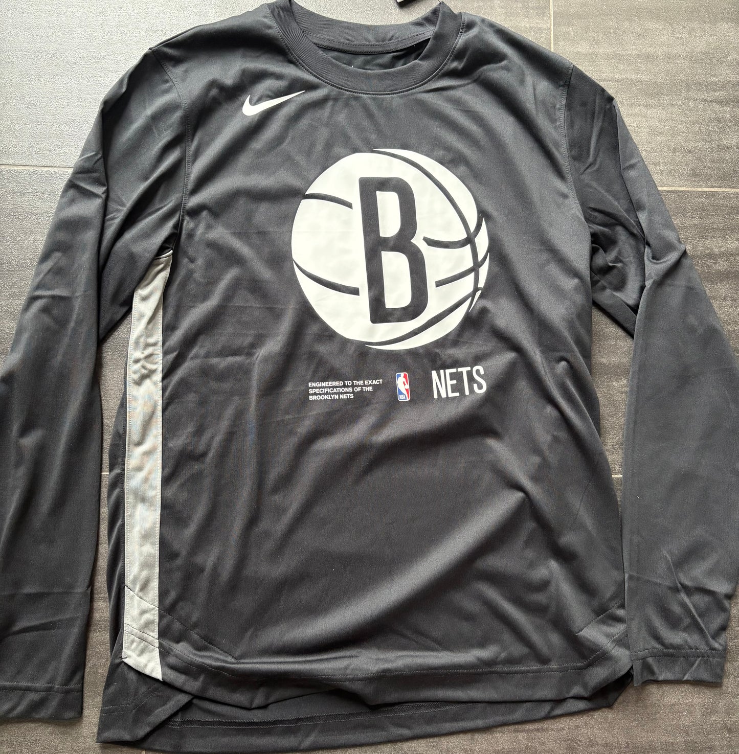 Nike Langarmshirt, Größe S in schwarz/weiss, Brooklyn Nets