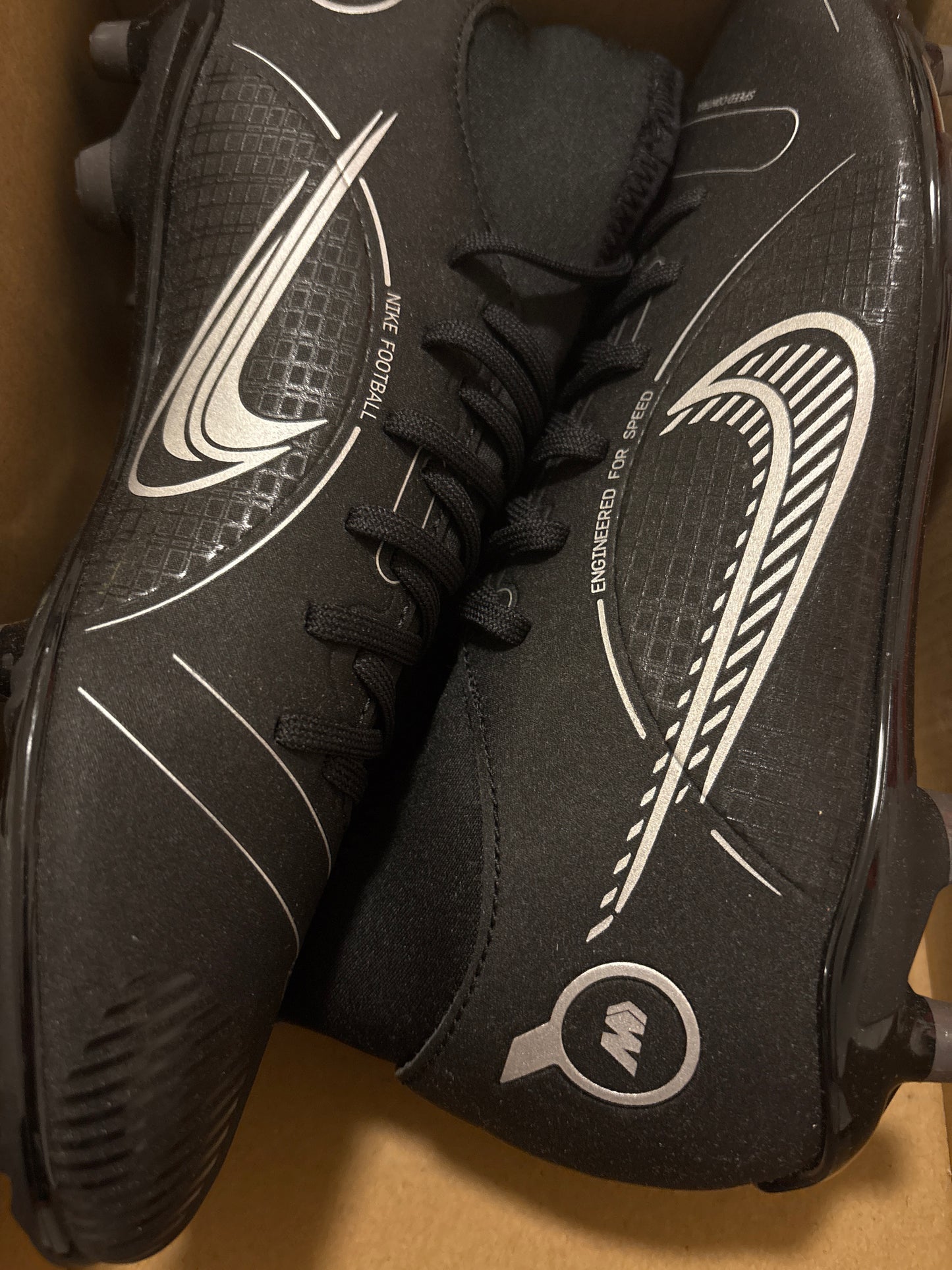 Nike Superfly 8 Club IC, Größe 47 ( Fussballschuh )