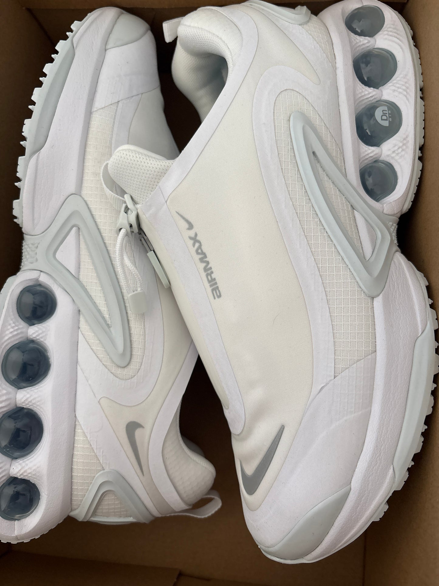 Nike Air Max DN Roam, in weiss , Gr. Wählbar