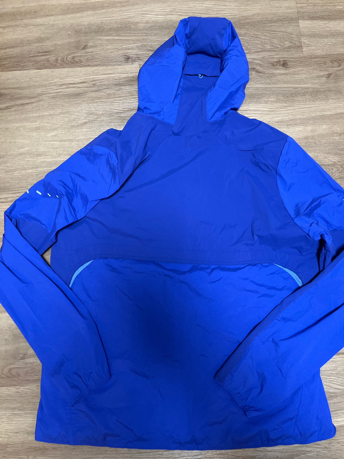 Nike Laufjacke in dunkelblau, Größe wählbar