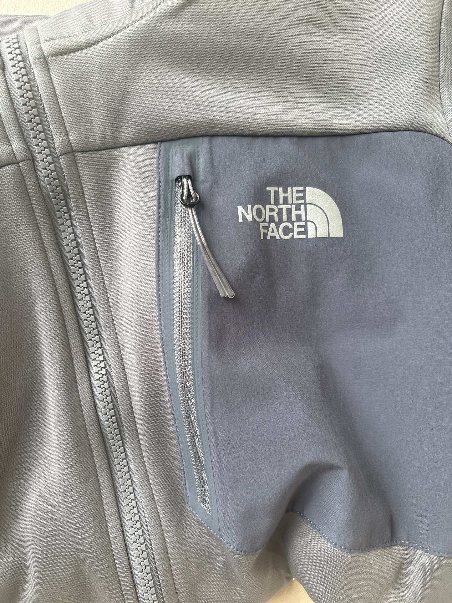 North Face Sport Joggingjacke in grau, Grösse wählbar