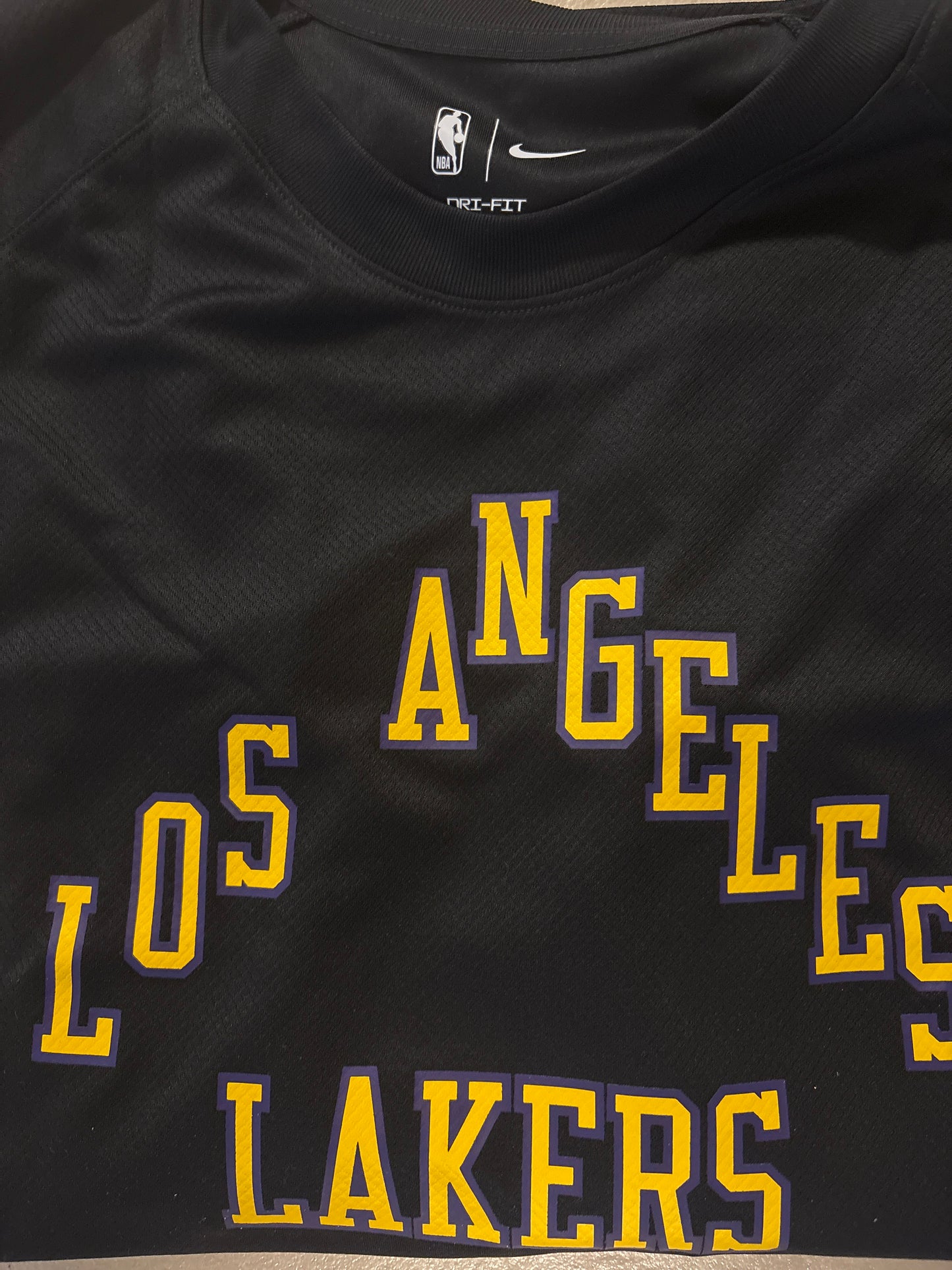 Nike Langarmshirt Lakers, Größe wählbar in schwarz
