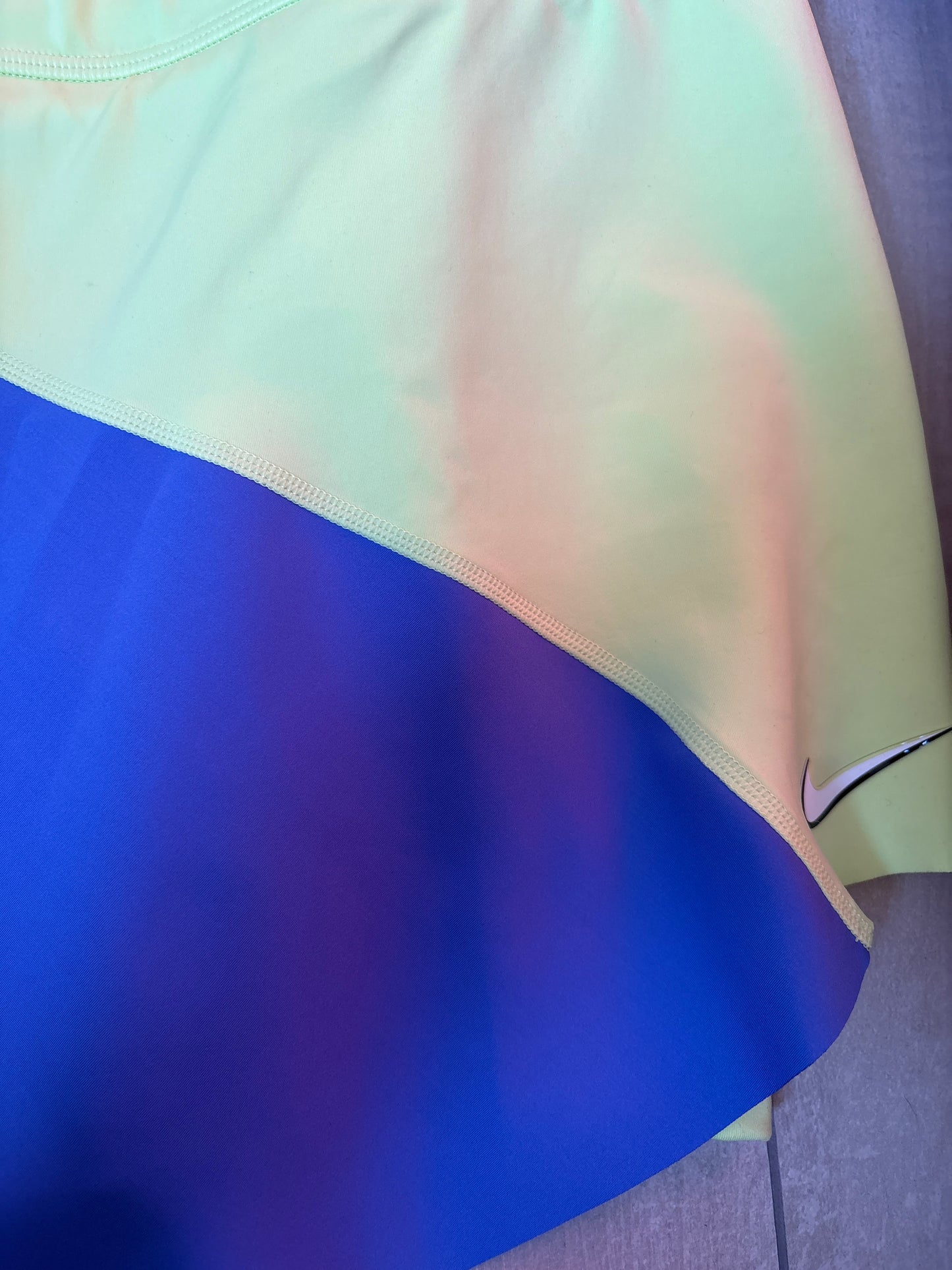 Nike Damen kurze Hose, Größe M