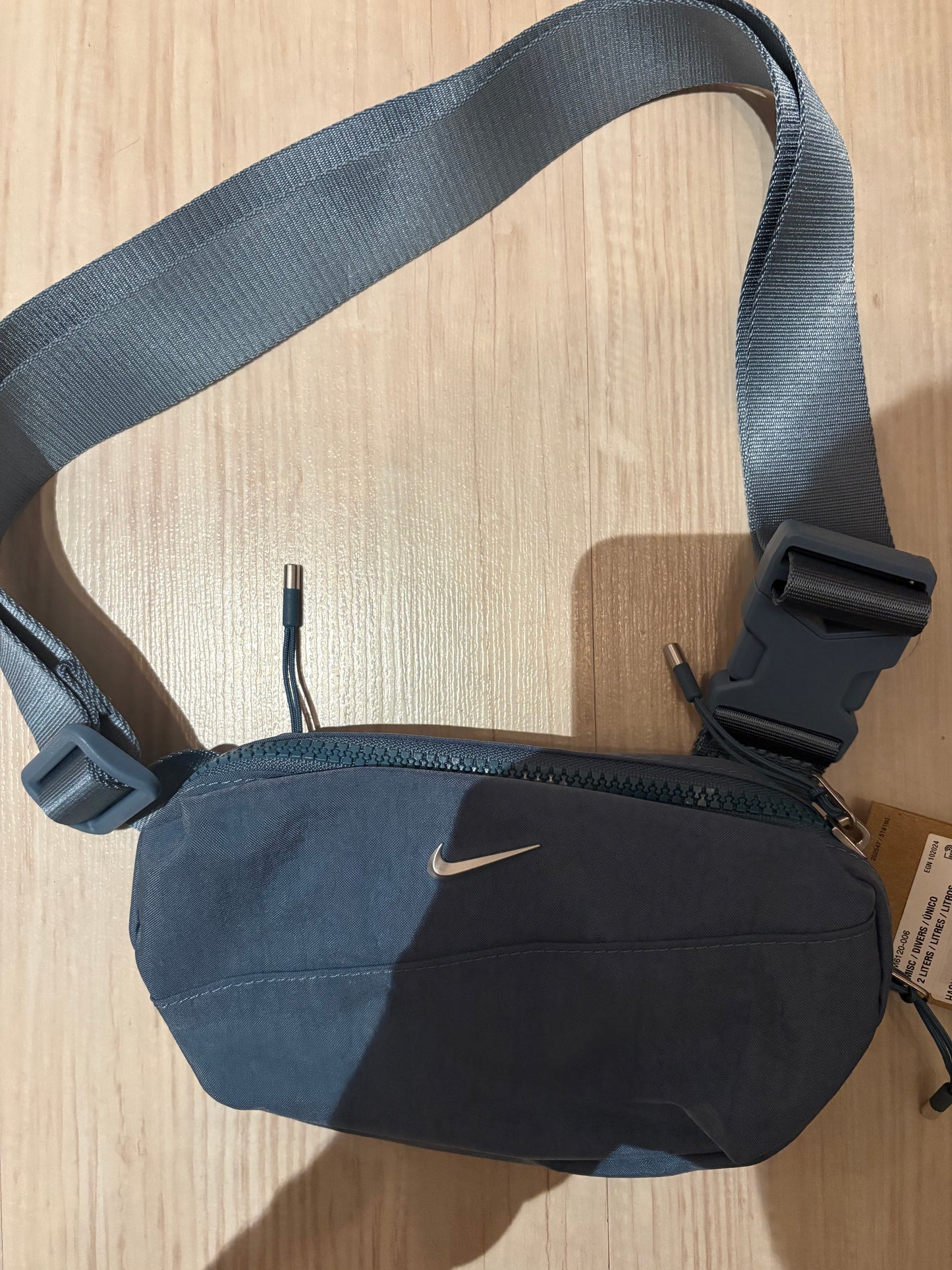 Nike Umhängetasche Türkis klein