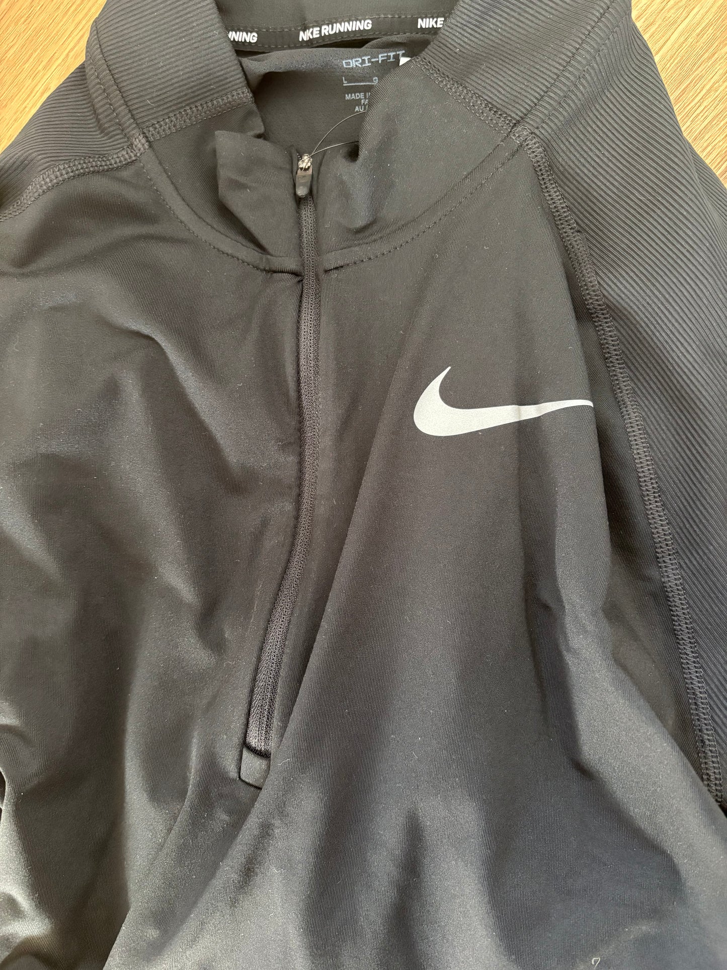Nike Laufzipper, Größe wählbar in schwarz