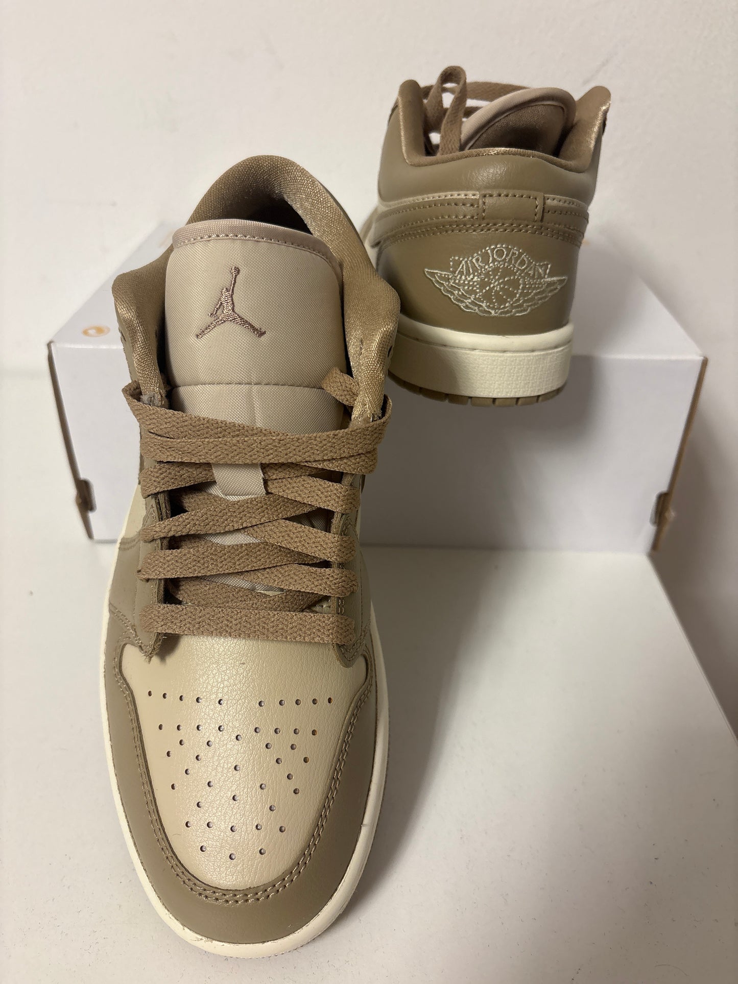 Air Jordan 1 low, Brauntöne , Größe 39