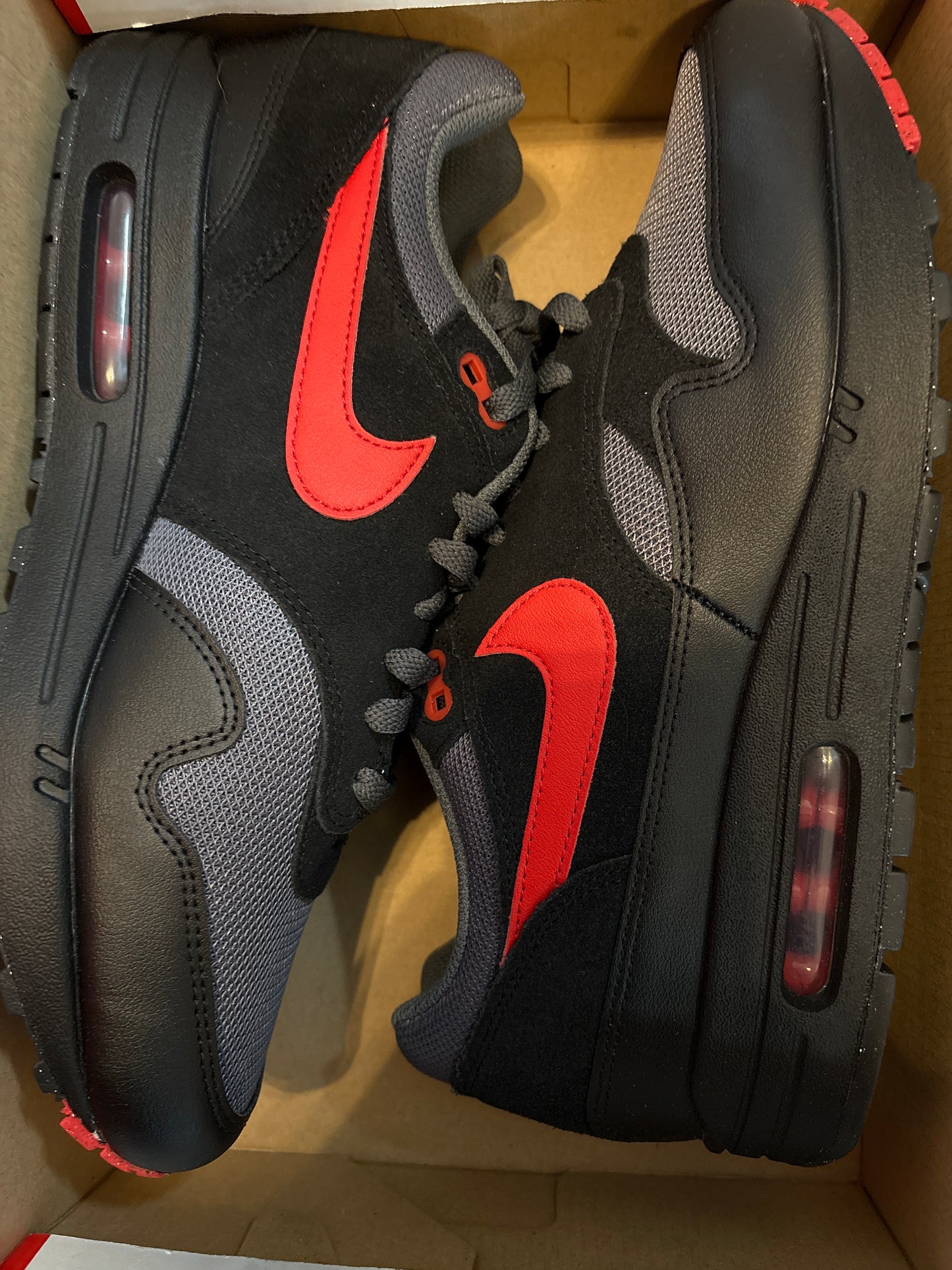 Nike Airmax 1 schwarz/rot, Gr. Wählbar