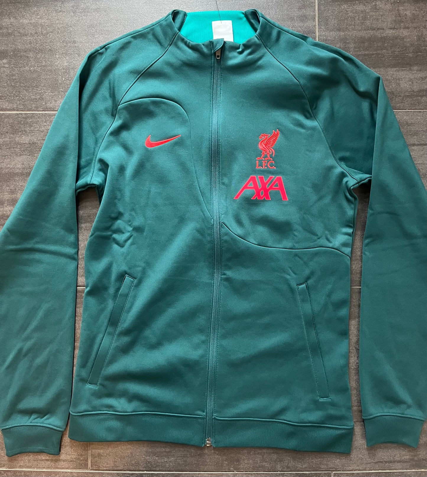 Nike Trainingsjacke FC Liverpool in dunkelgrün/neonrot, Größe S
