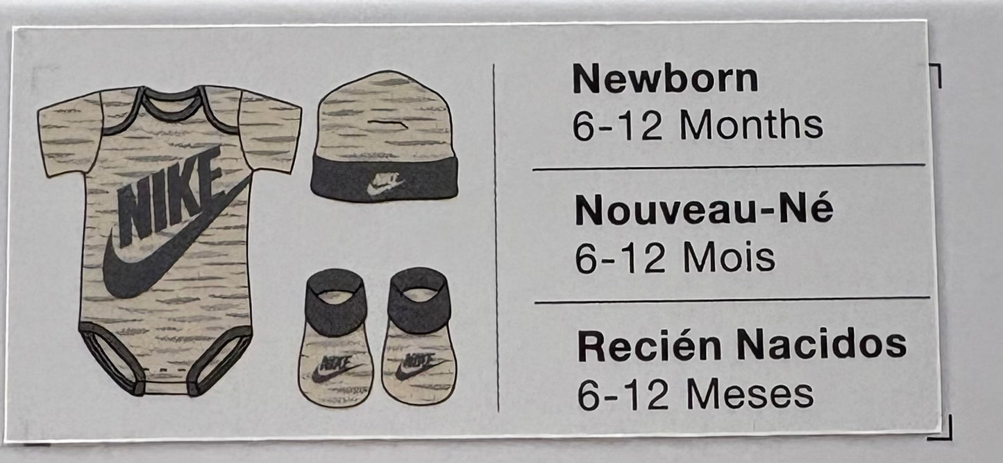 Nike 3er Set für Neugeborene, Größe wählbar in beige/grün