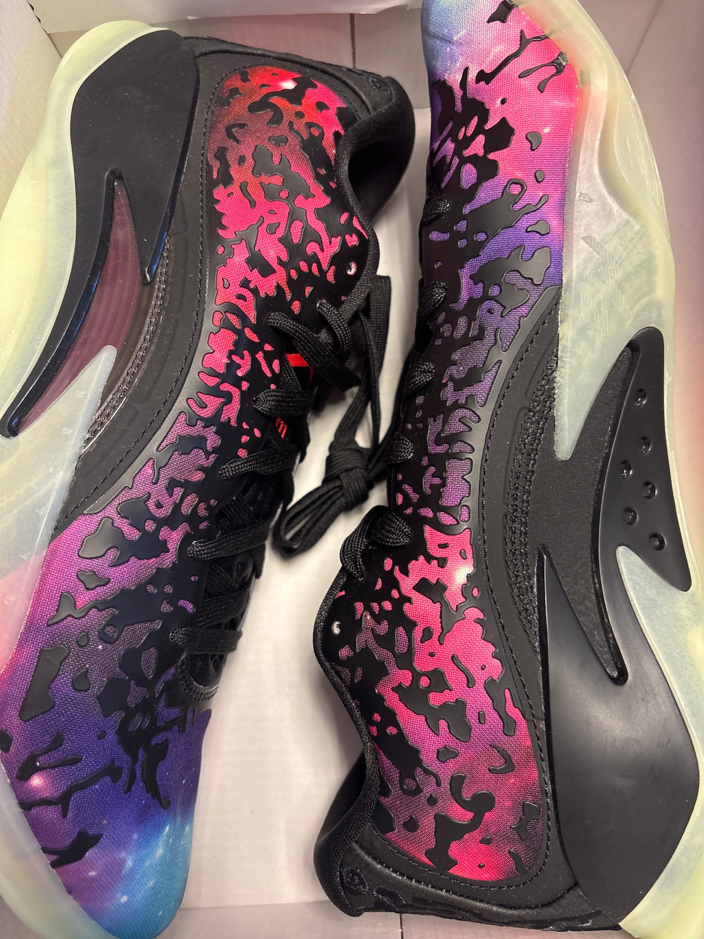 Jordan Zion 3, schwarz/bunt in Größe wählbar