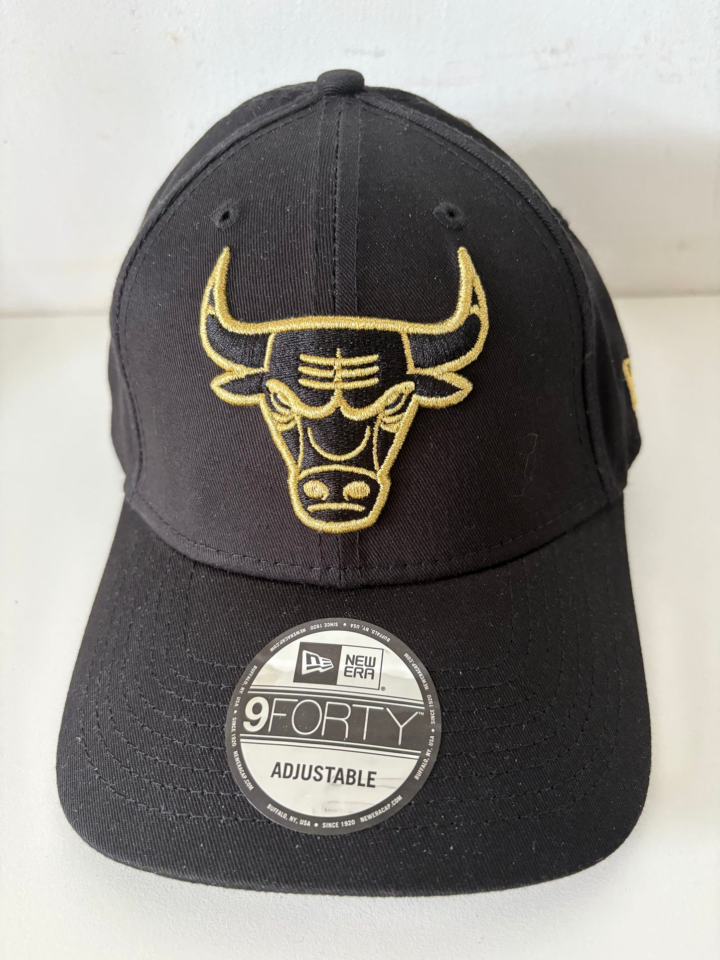 New Era Cap Chicago Bulls in schwarz/gold, Größe verstellbar