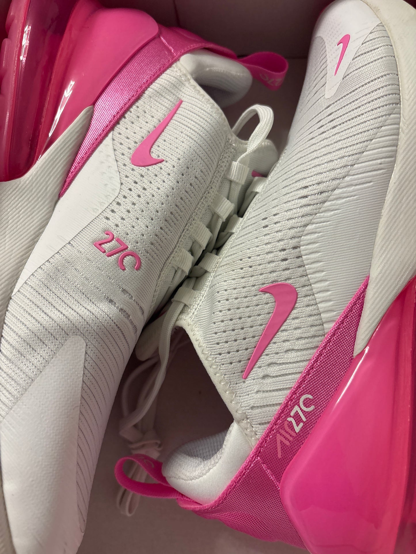 Nike Air Max 270 Größe 40,5 in weiss/rosa