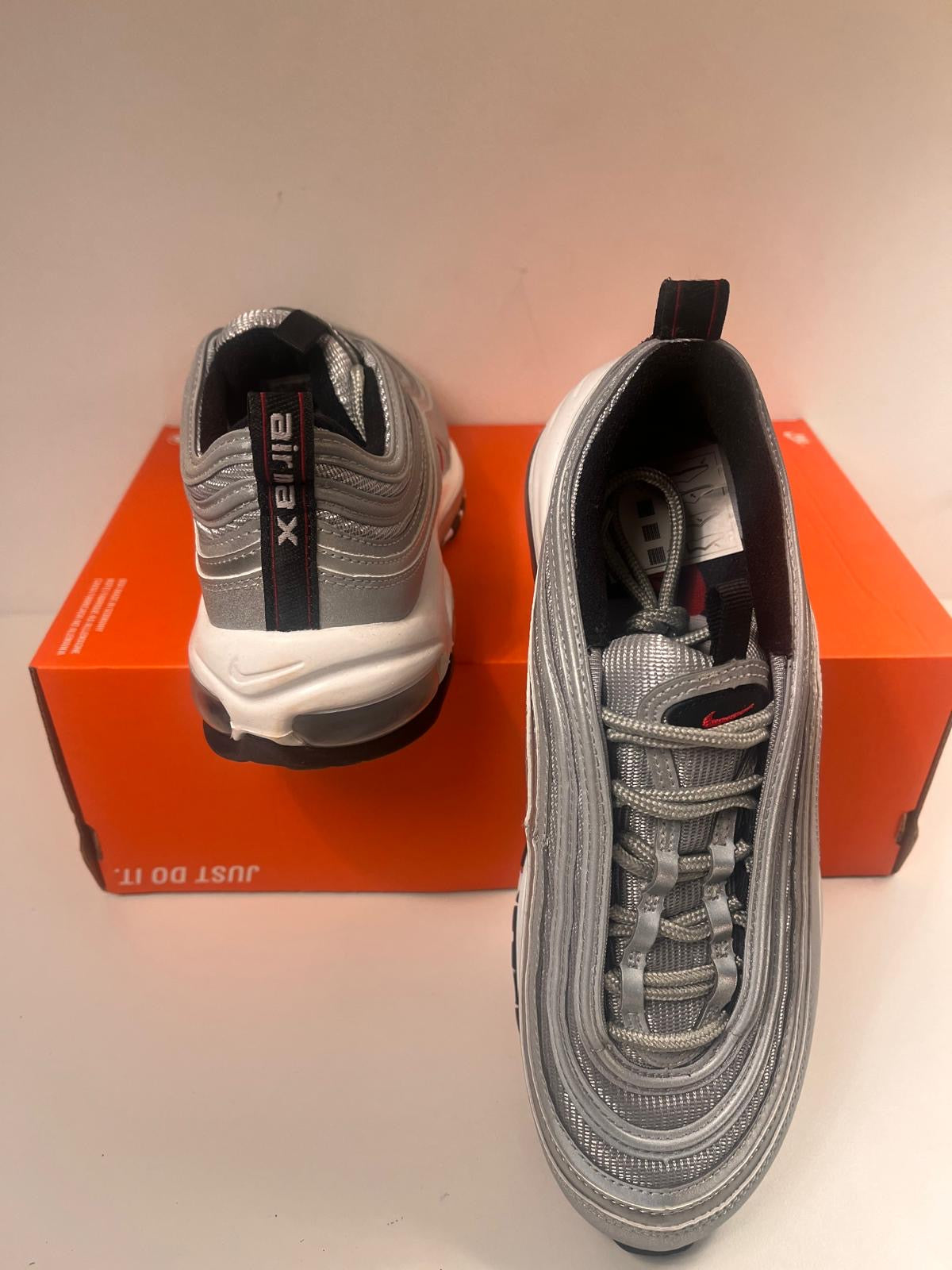 Nike Air Max 97 silber/silbergrau Größe 38,5