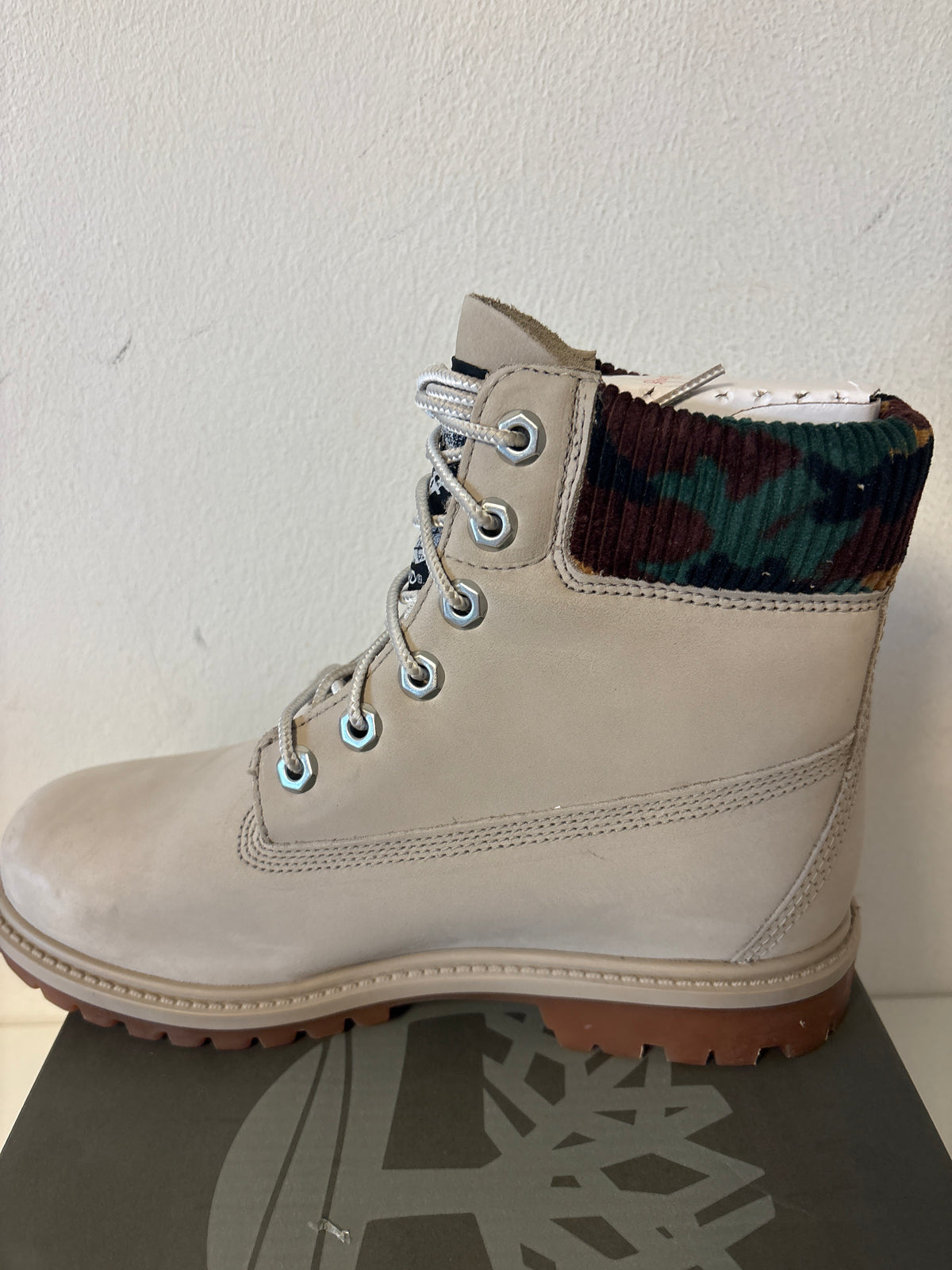Timberland Heritage 6 in Waterproof Boot, grau/camo, Größe wählbar