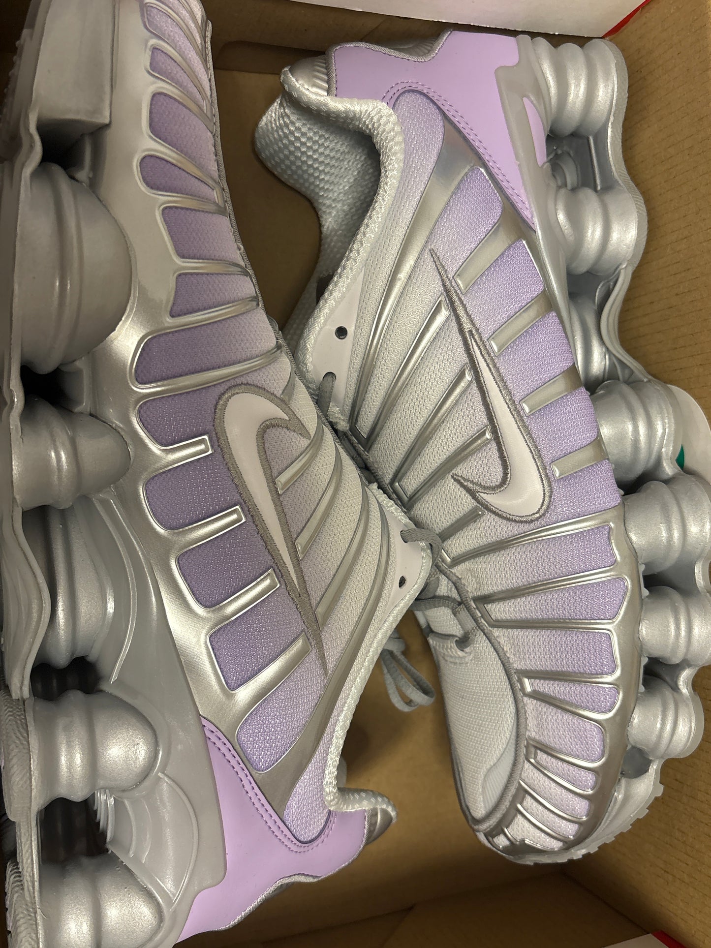 Nike Shox TL in silber/flieder/weiss , Größe 43