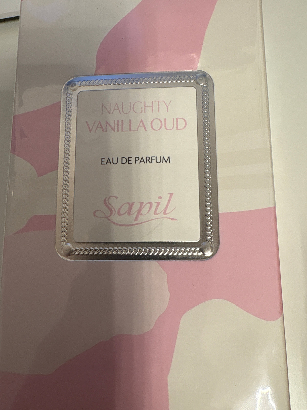 Parfüm Naughty Sapil Vanilla Oud