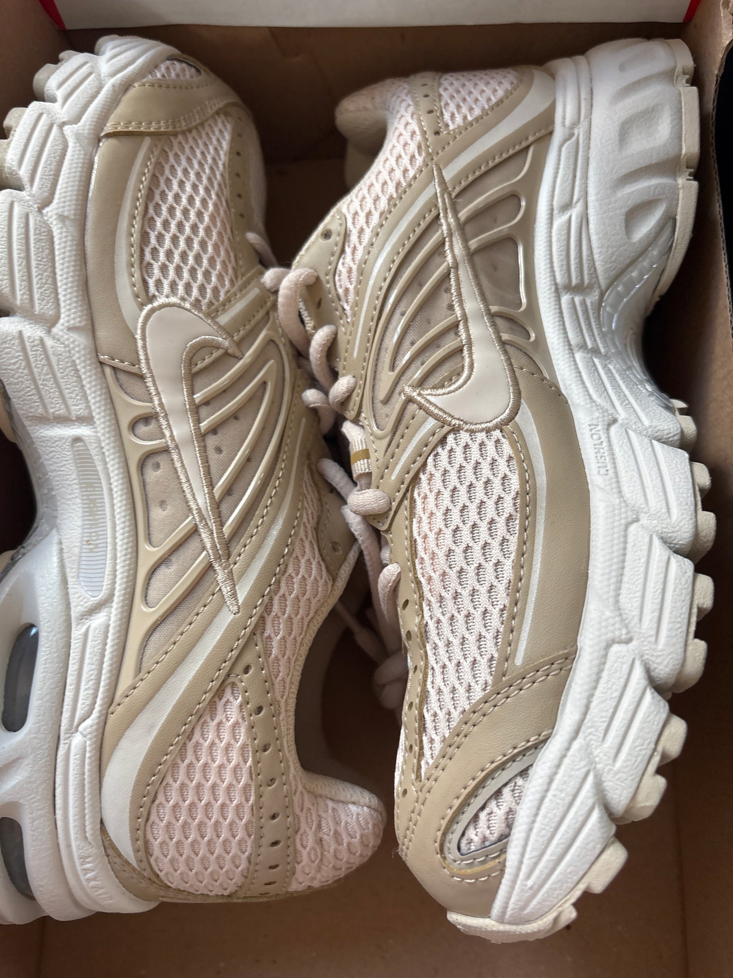 Nike Air Max Moto, beige/grau, Größe 38,5