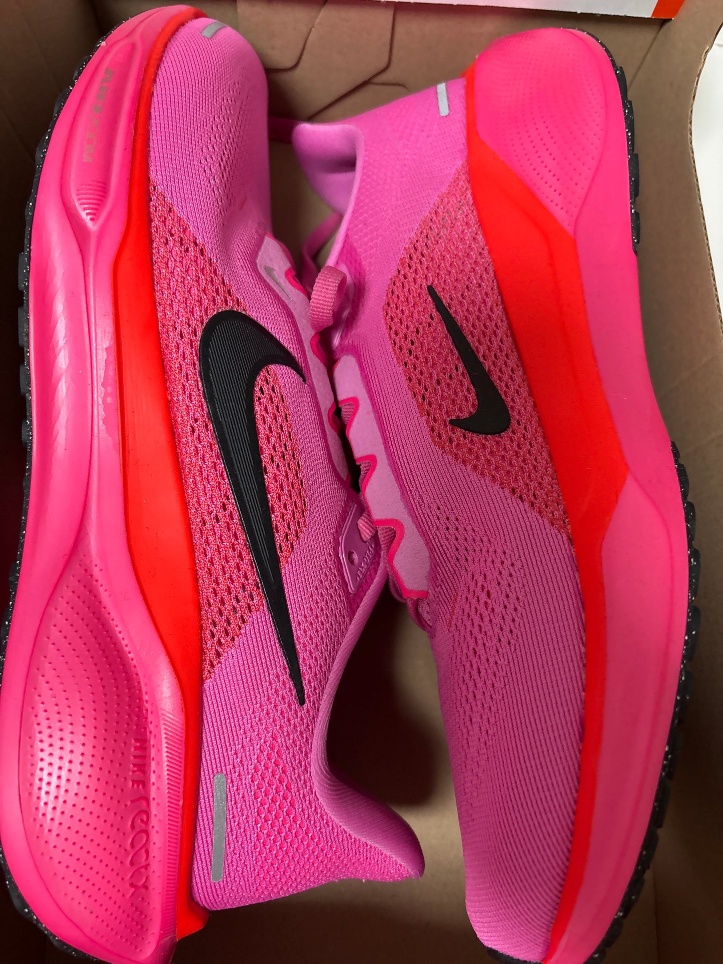Nike Air Zoom Pegasus 41 pink/schwarz, Größe 42