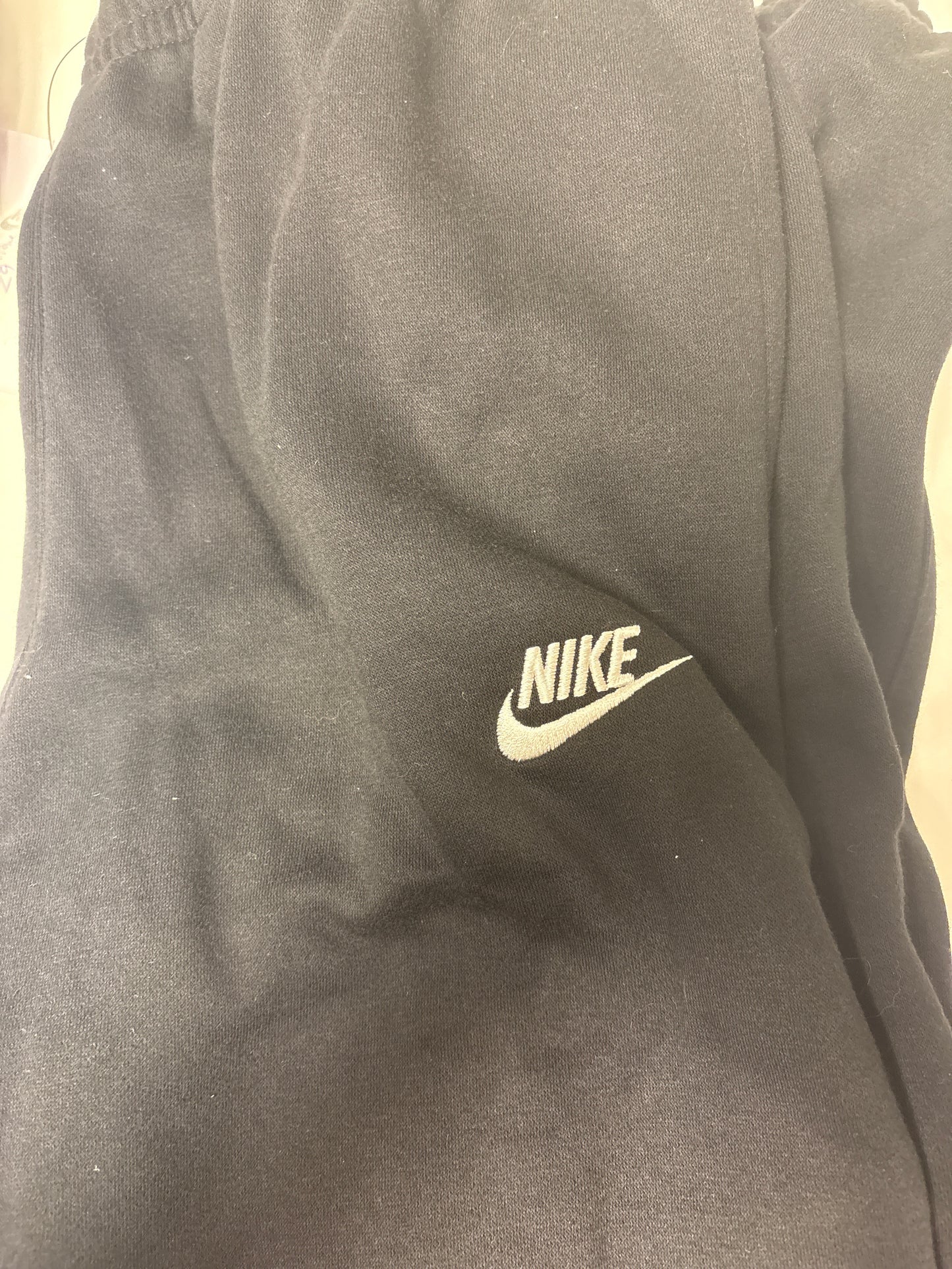 Nike Jogginghose in schwarz, Größe M