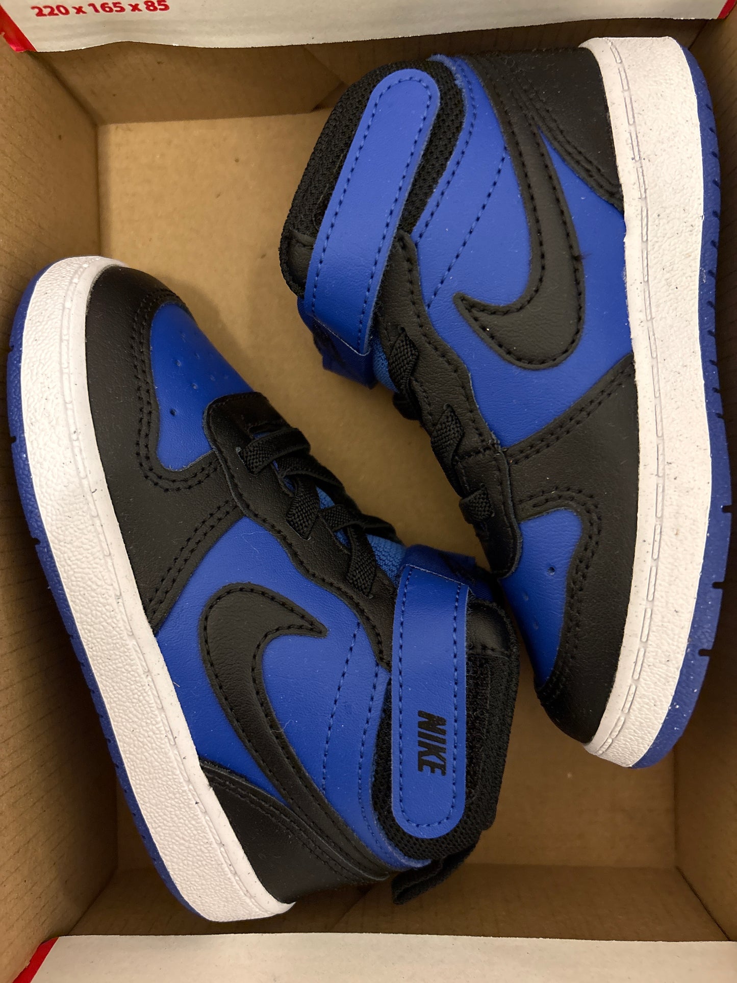 Nike Court Borough Mid, schwarz/blau, Gr. 25