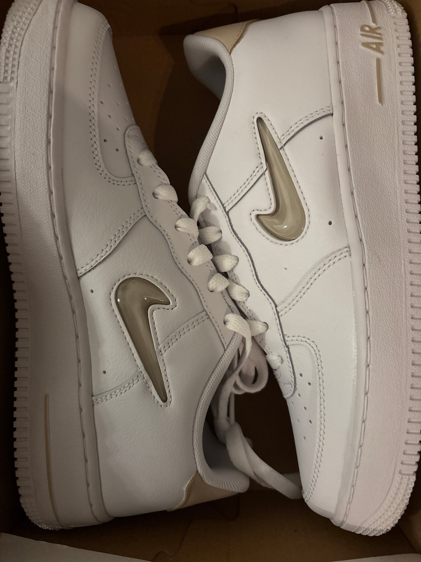 Nike Air Force 1 Jewel weiss/beige, Größe wählbar