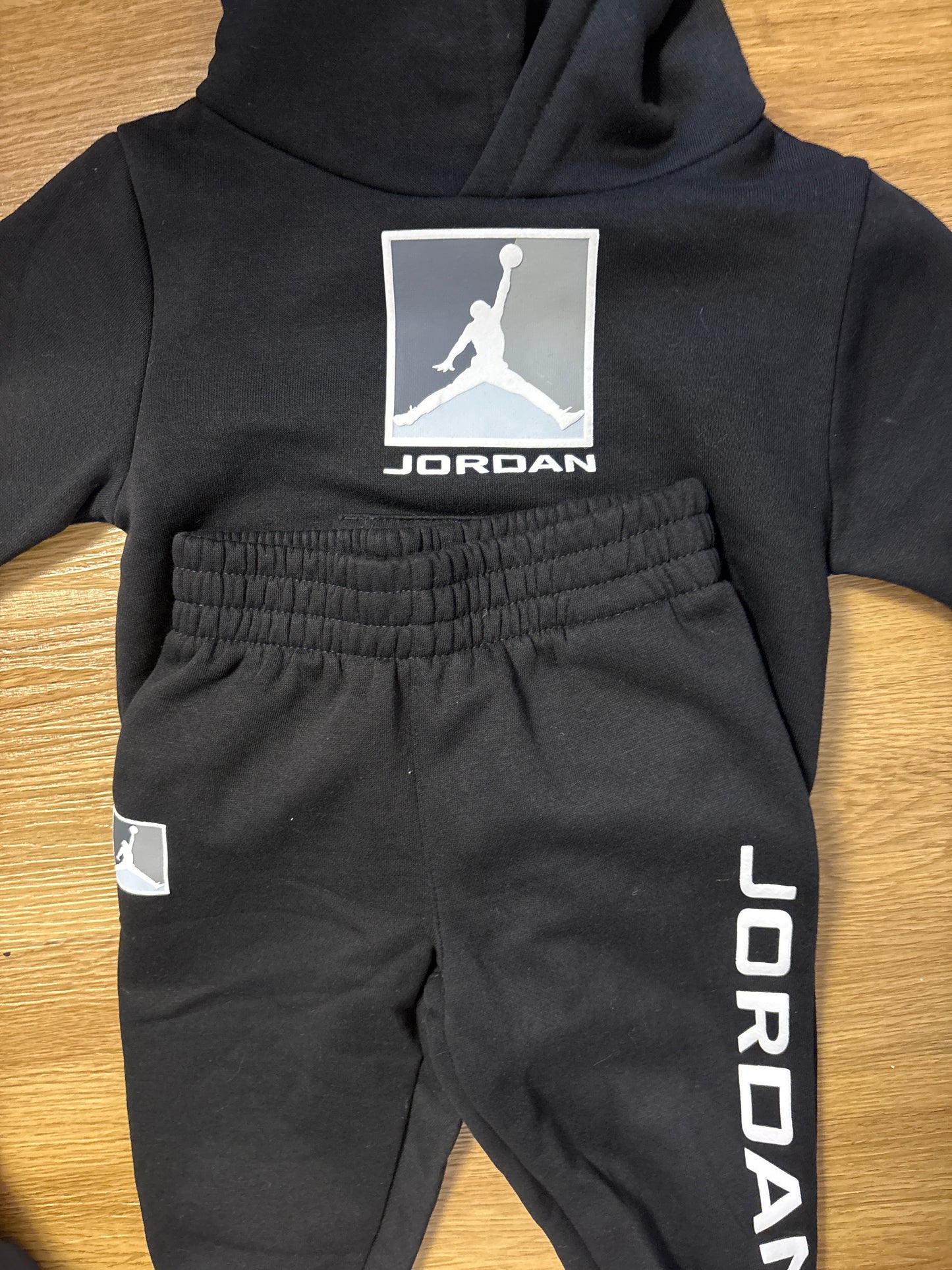 Nike Jordan Anzug, Größe wählbar in schwarz/weiss