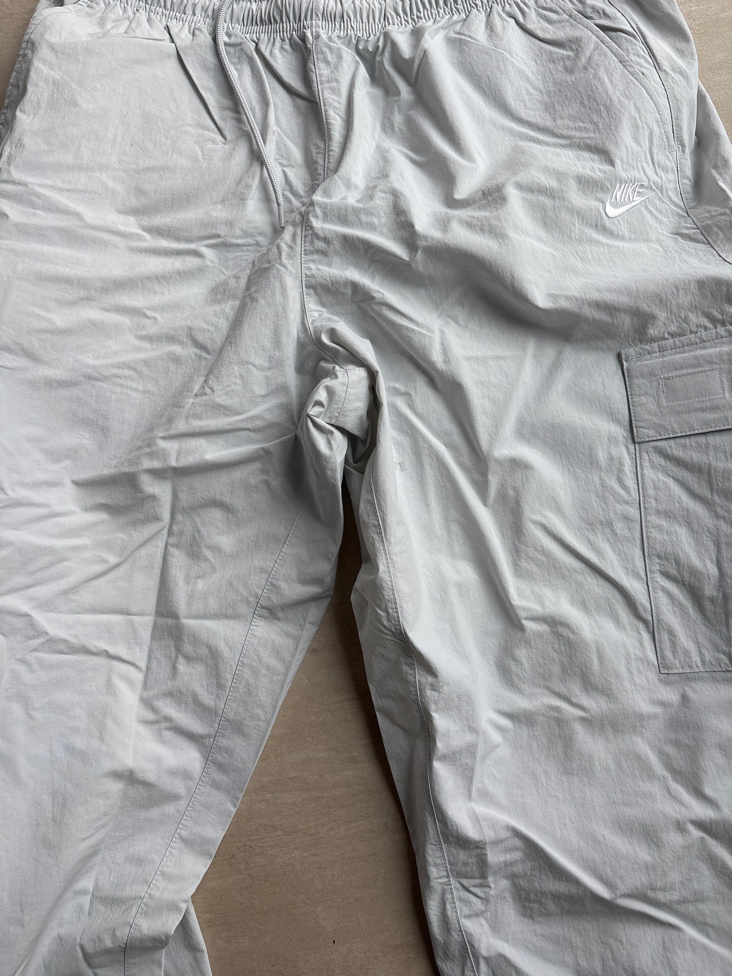 Nike Jogginghose Cargo Wind, grau, Größe L