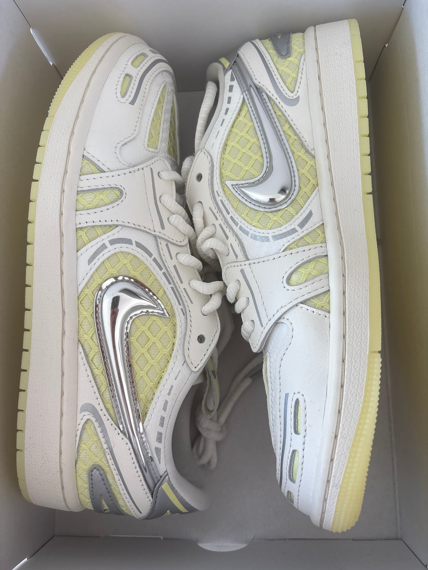 Nike Air Jordan 1 low MM, Größe 38,5