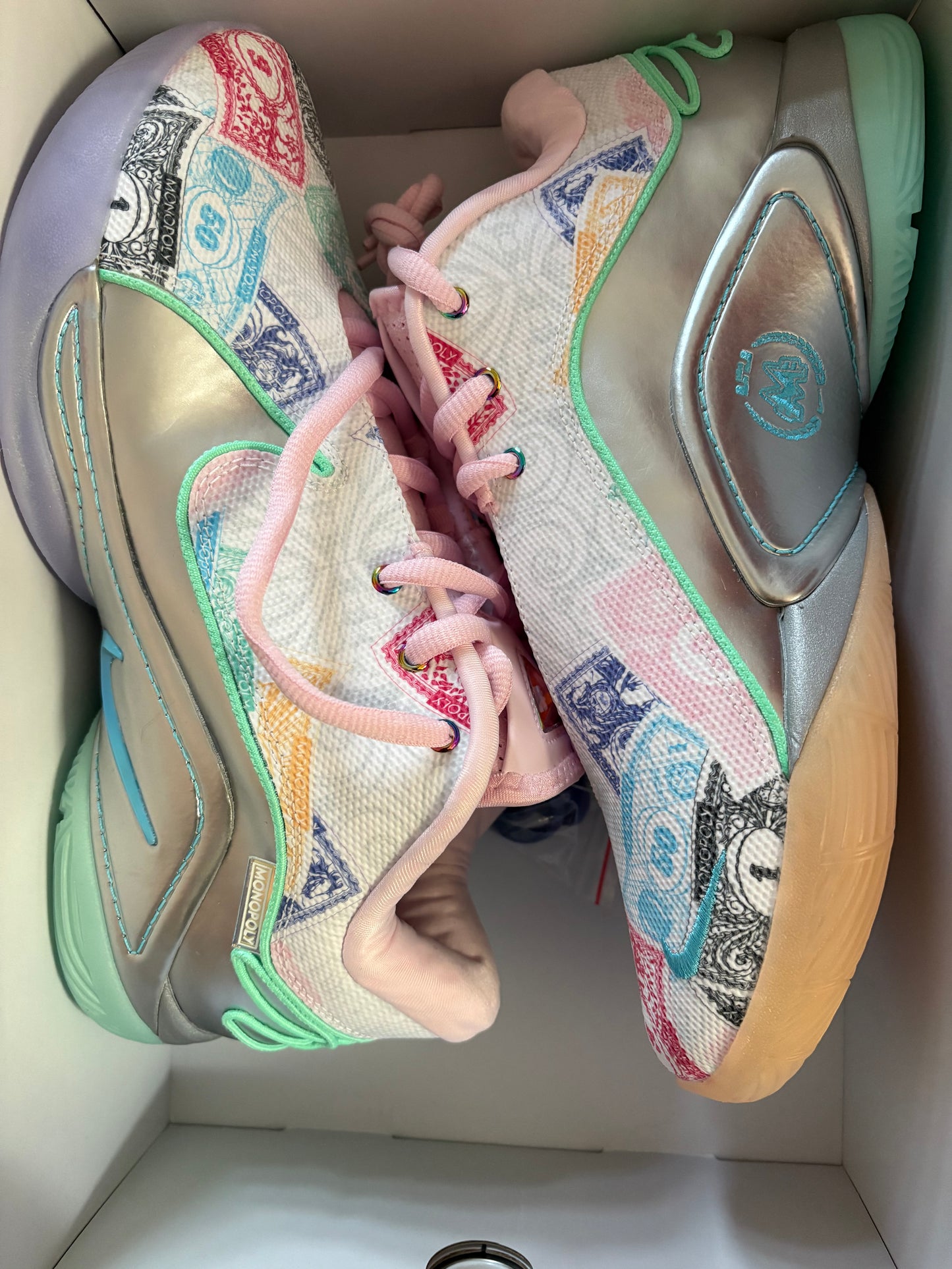 Nike Lebron Monopoly, Größe 38,5