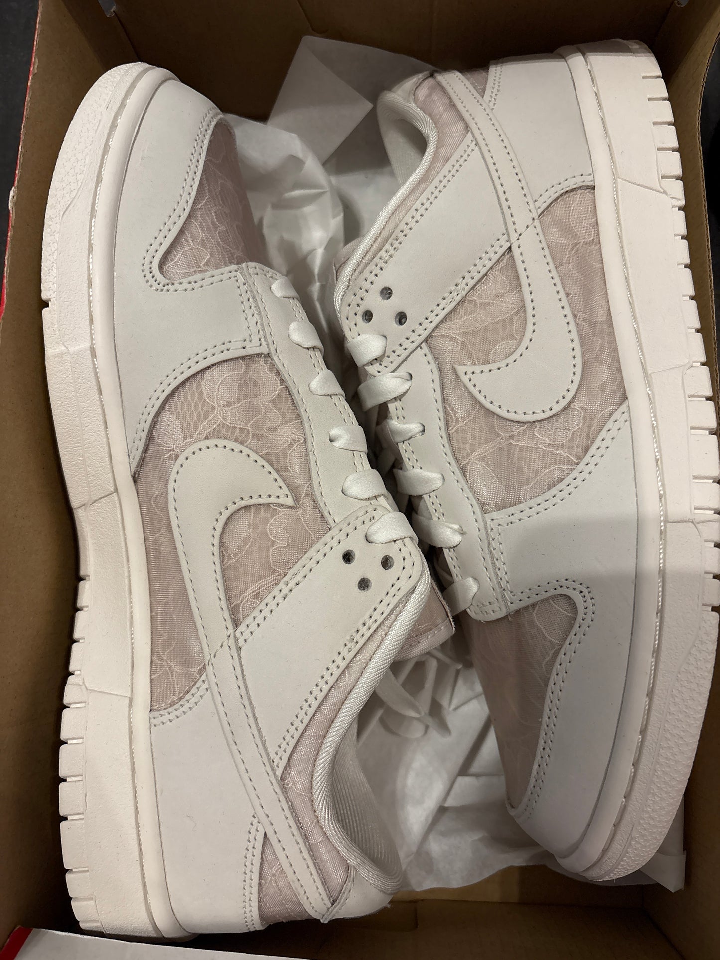 Nike Dunk low in grau/beige, Größe 42,5