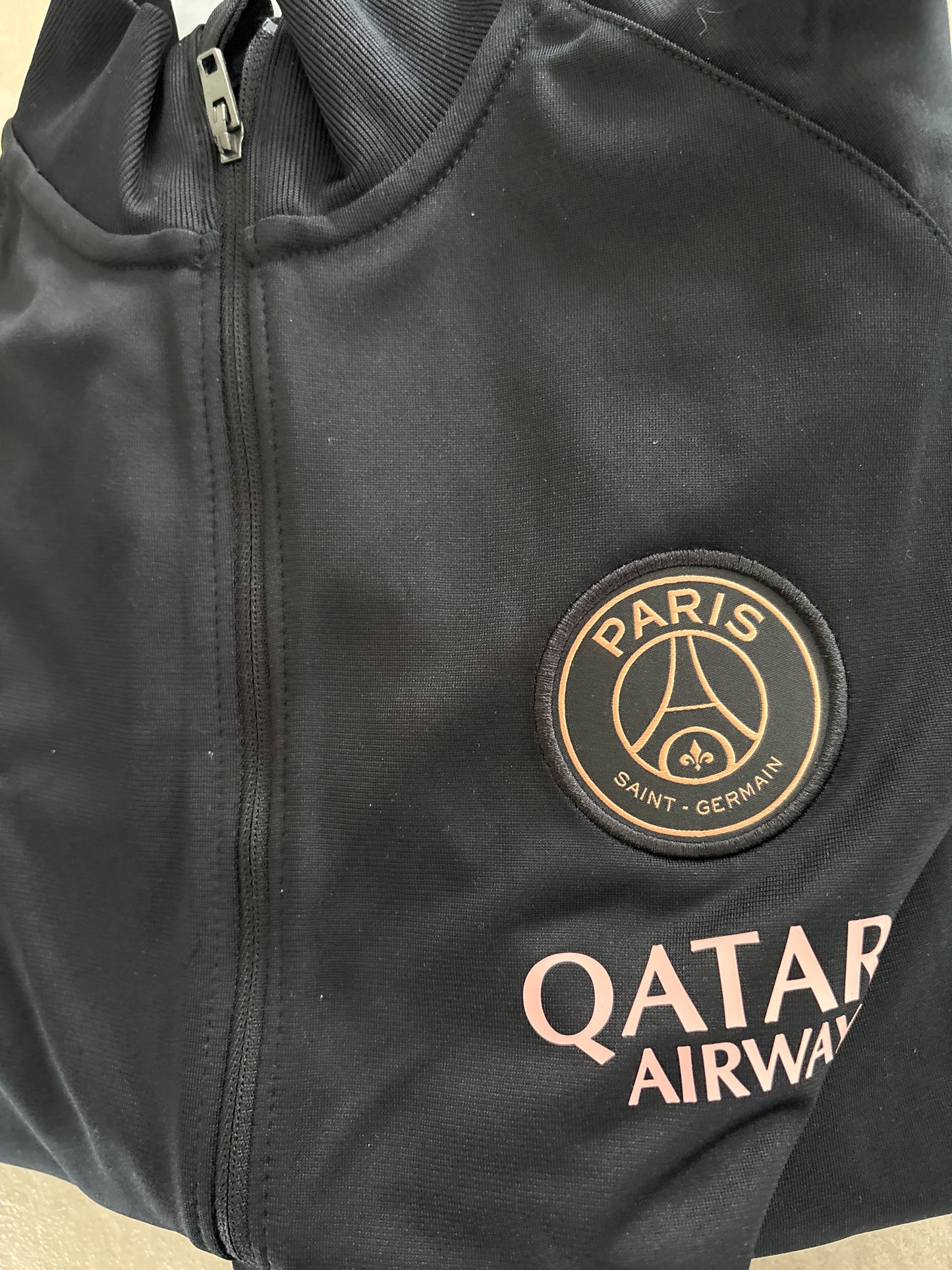 Nike Trainingsanzug Kinder PSG, Größe L in schwarz