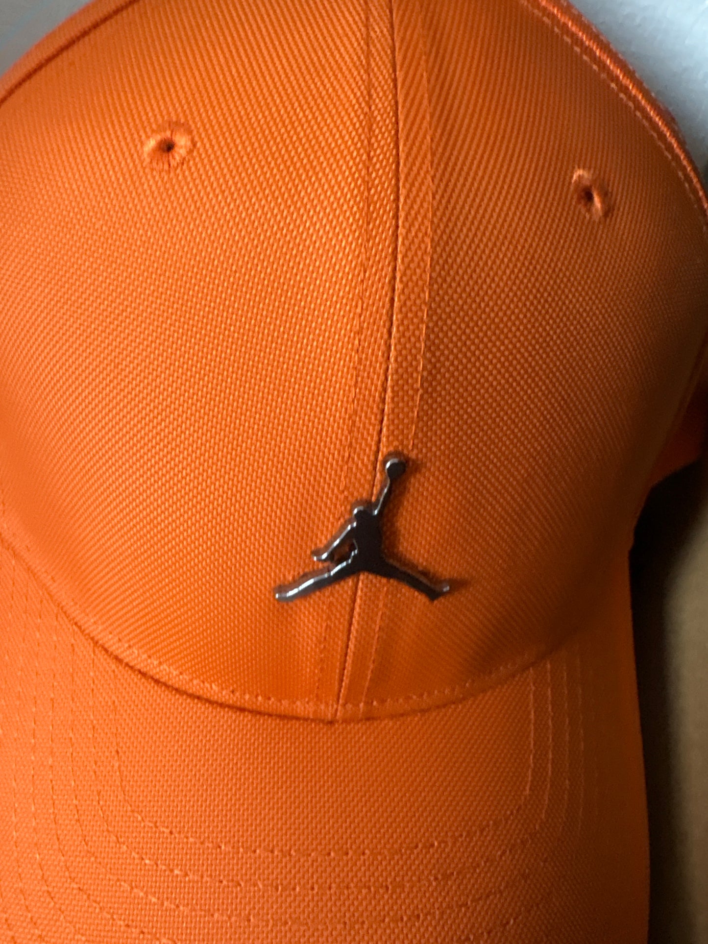 Nike Jordan Cap in orange, Größe wählbar