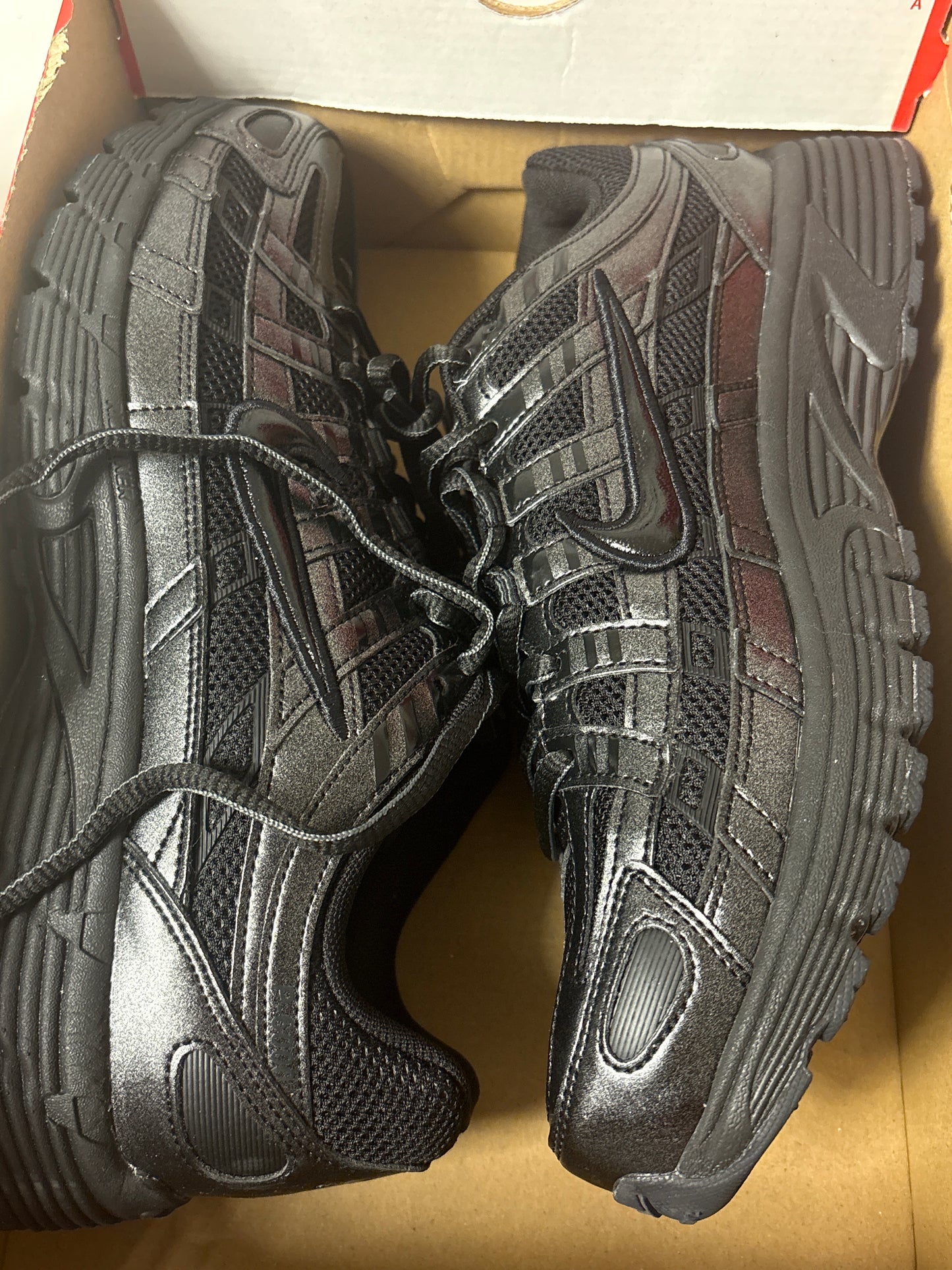 Nike P 6000 in schwarz, Größe 44