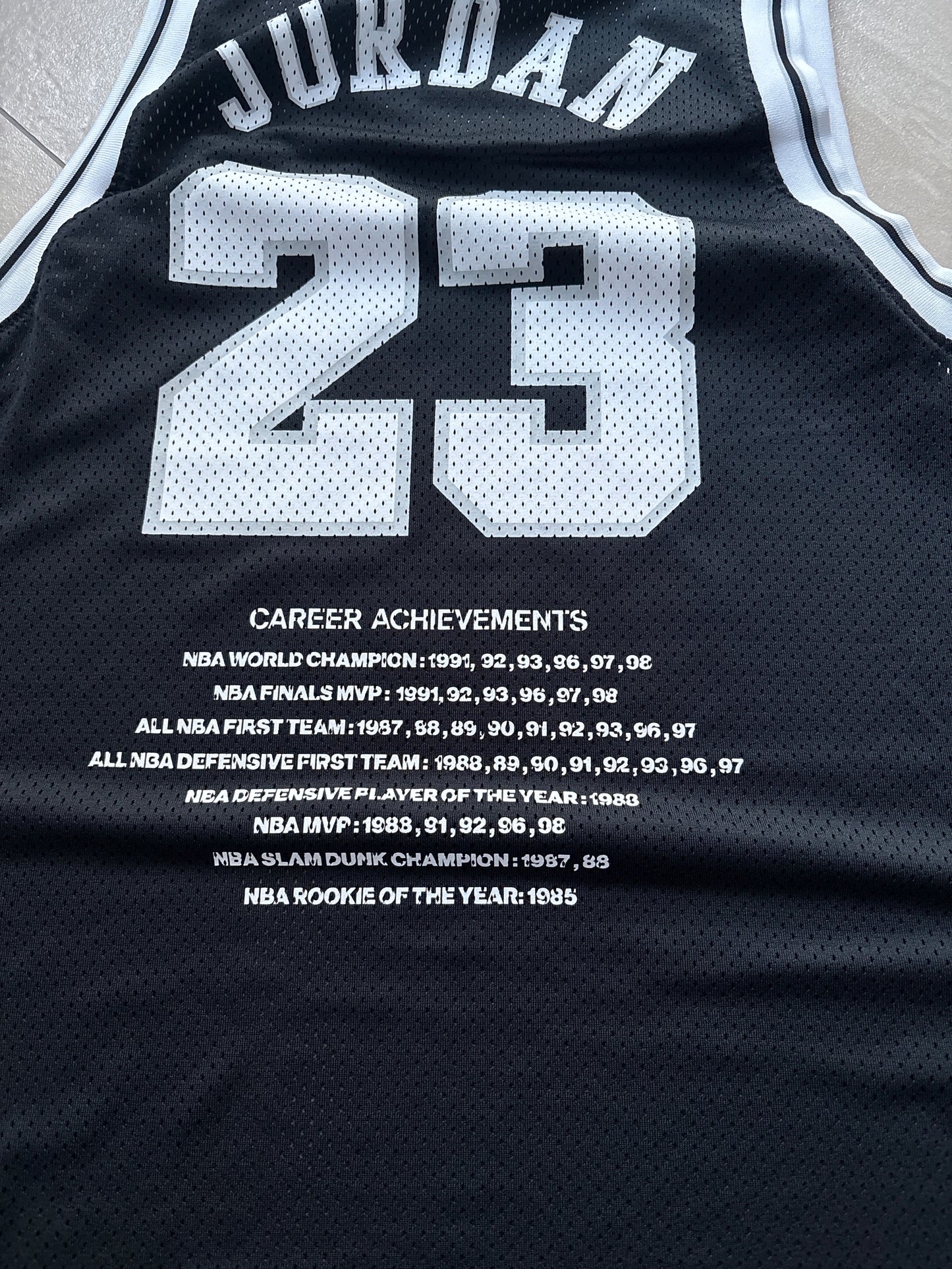 Nike Jordan Trikot, Größe wählbar in weiss/schwarz