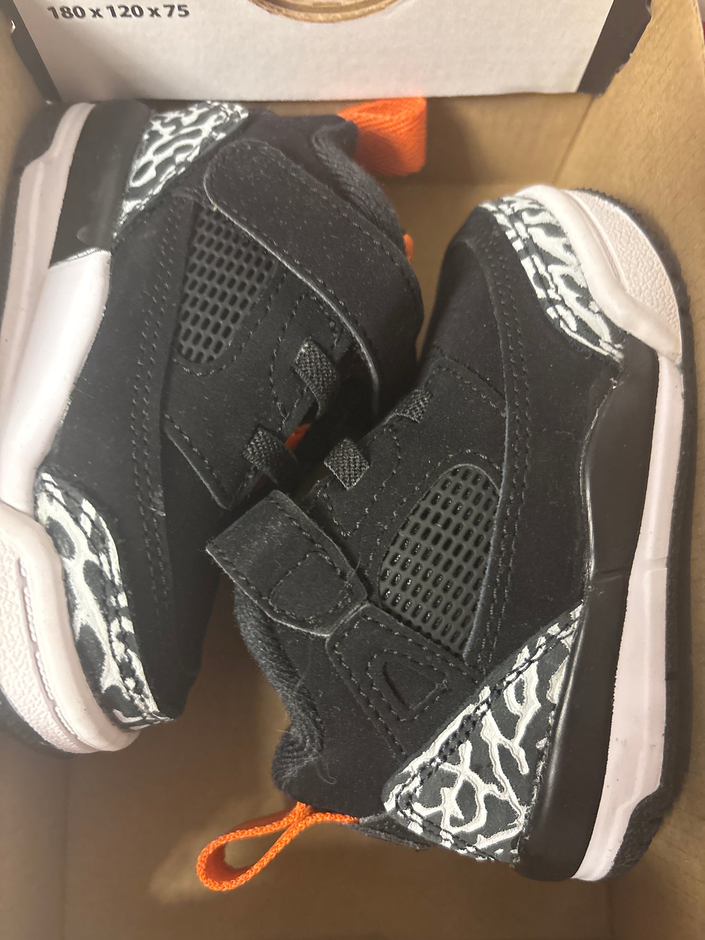 Nike Spizike low , Größe 18,5