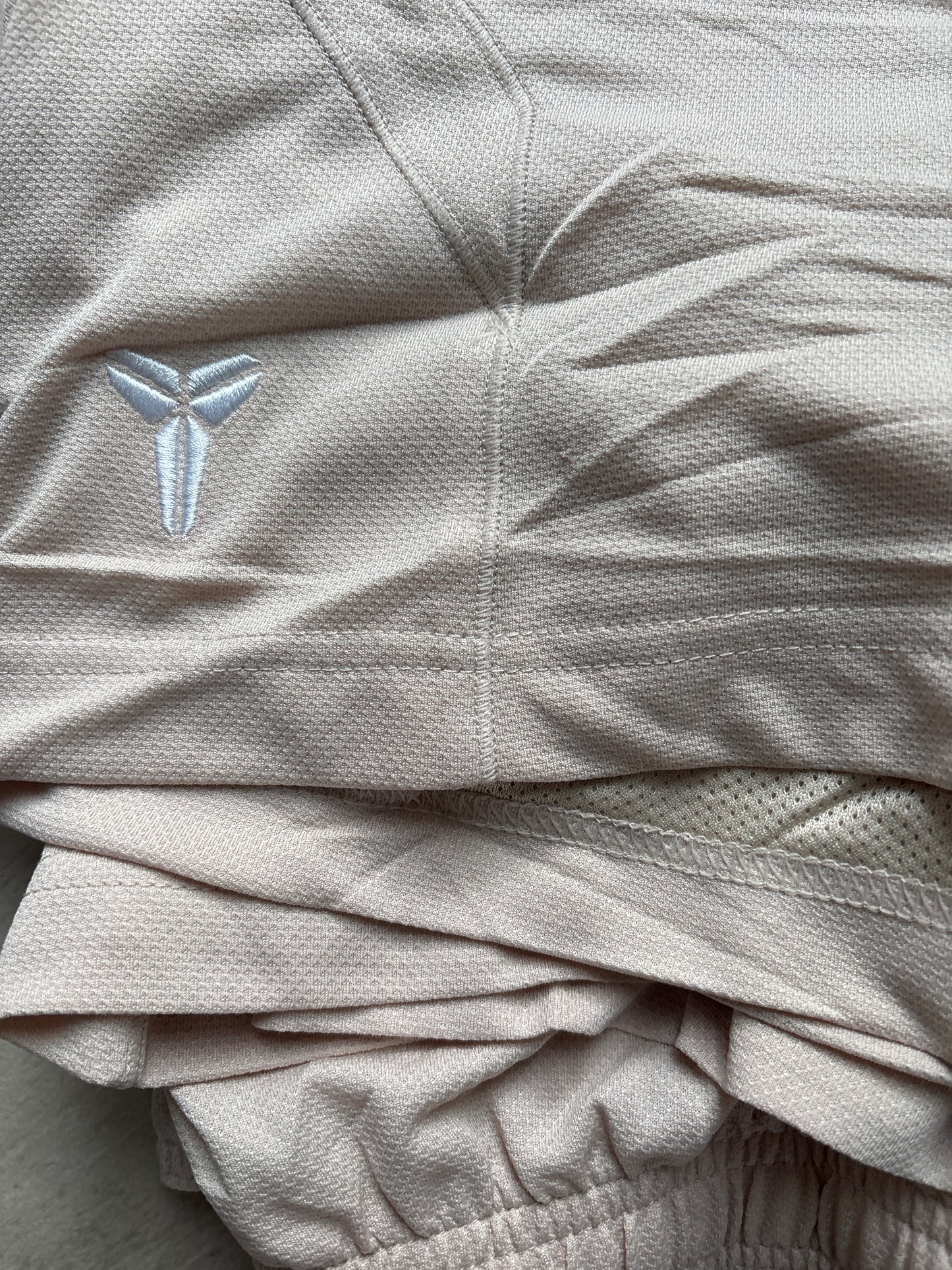 Nike kurze Kinder Basketball Hose Kobe Bryant, beige, Größe wählbar