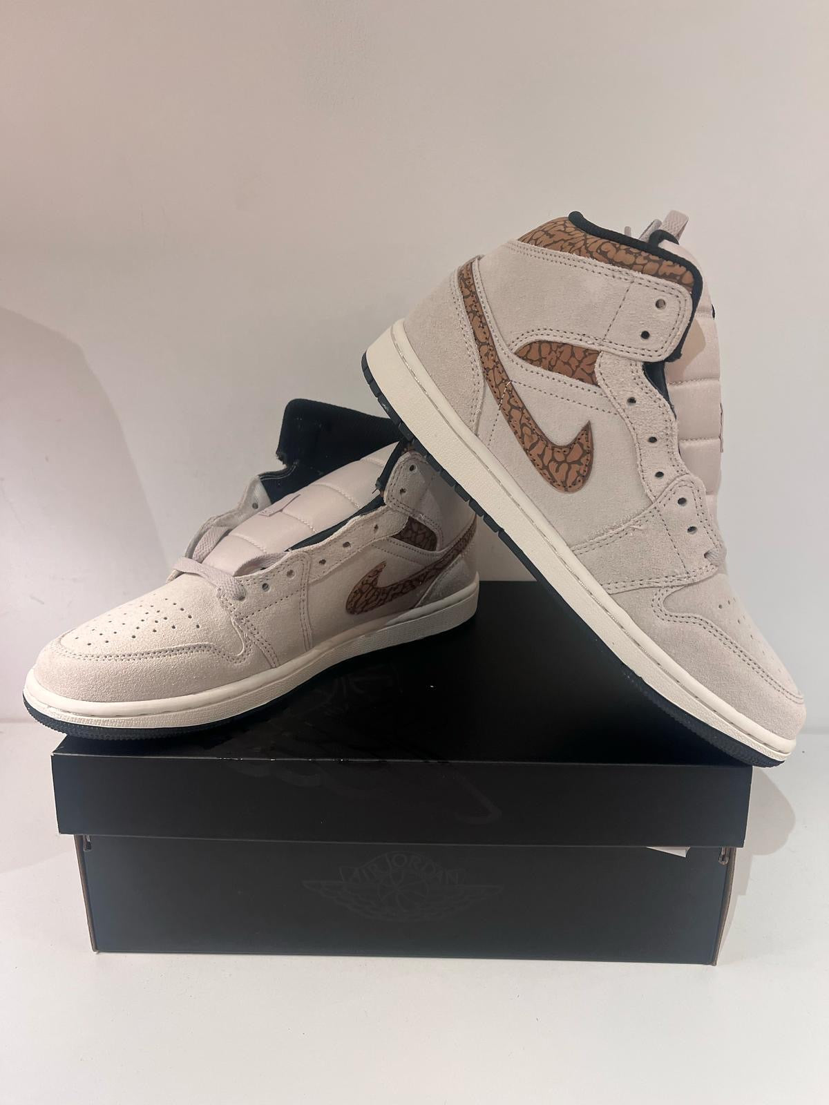 Nike Air Jordan 1 MID, grau/braun/Muster, Größe wählbar