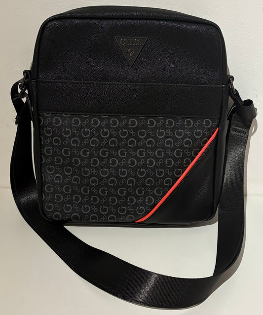 Guess Männer Umhängetasche in schwarz mit rotem Streifen