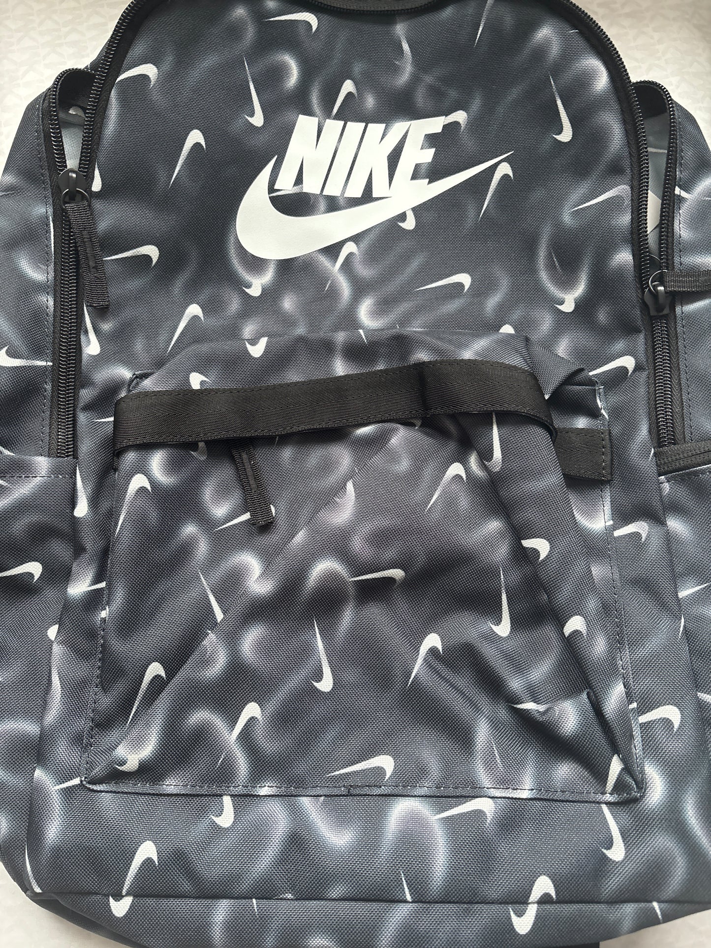 Nike Rucksack schwarz/weiss Muster