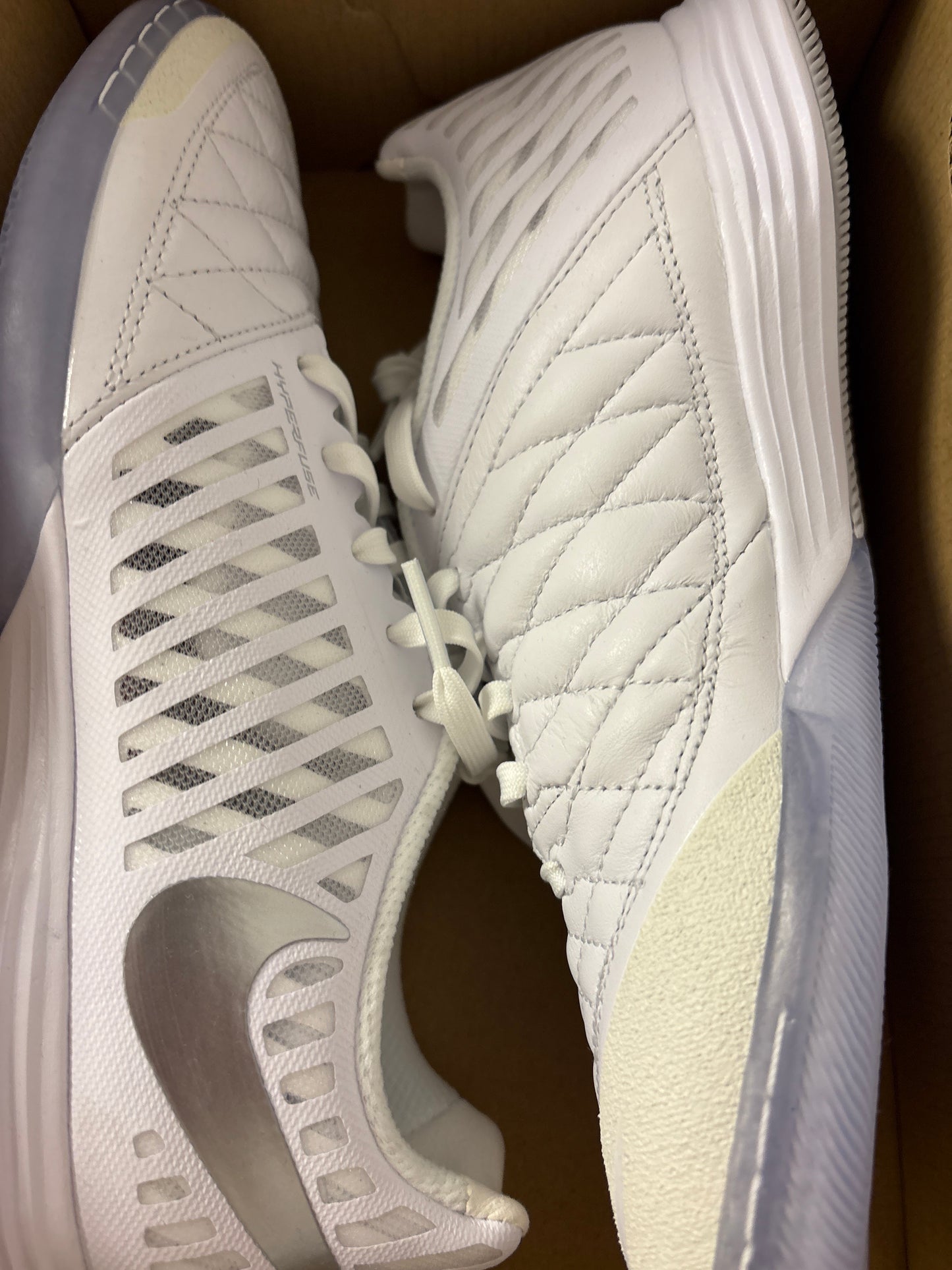 Nike Lunargato 2 in silber/weiss, Größe wählbar