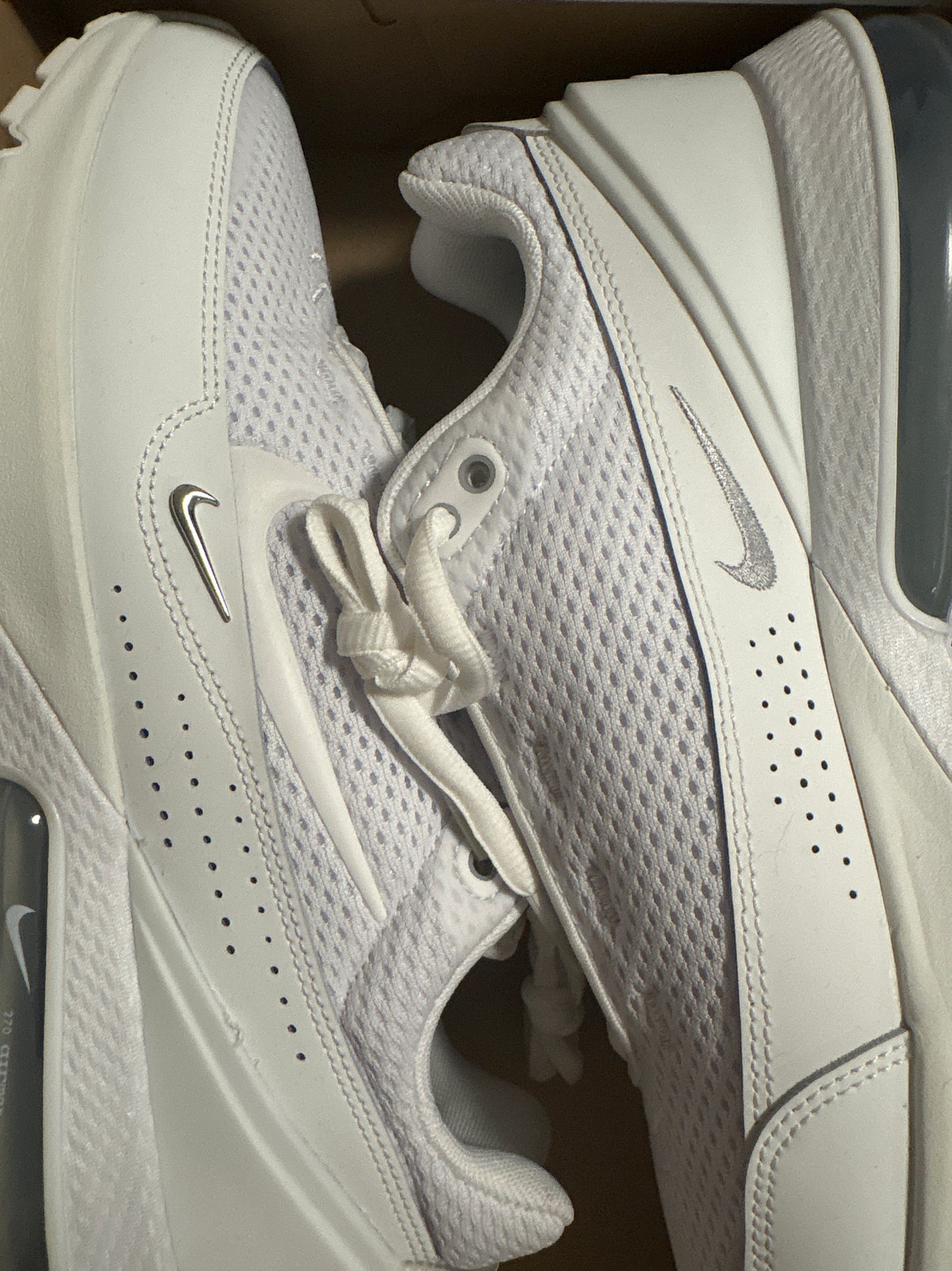 Nike Air Max Pulse weiss, Gr. Wählbar