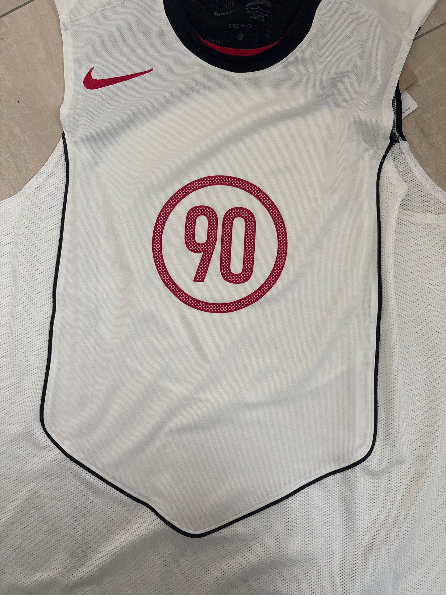 Nike Shirt T90 Trägershirt, Größe M in weiss/schwarz/rot