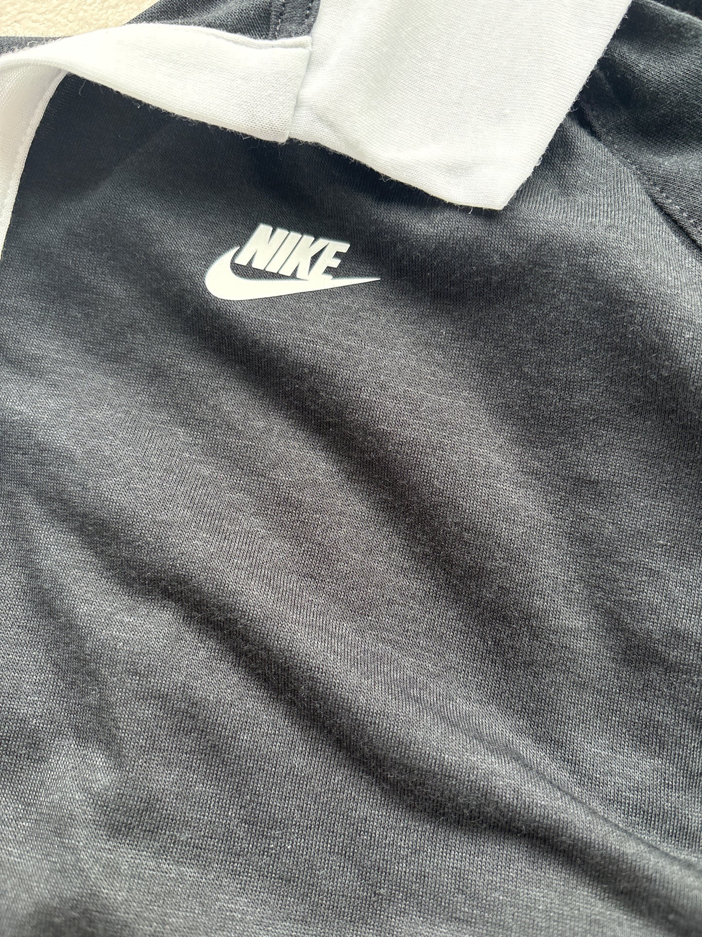 Nike Frauen Oberteil in schwarz/weiss, Größe wählbar