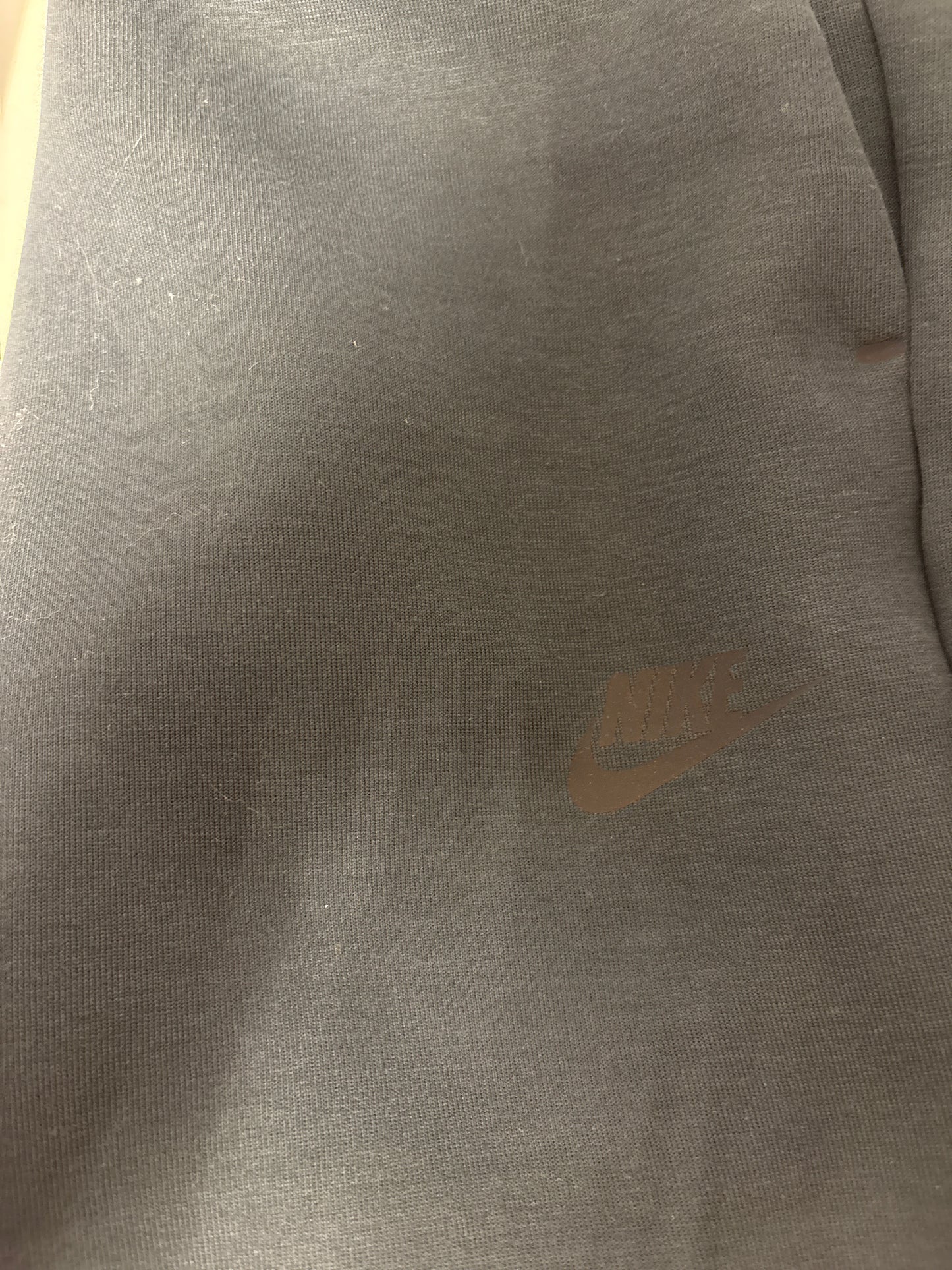 Nike Kinder Techfit Jogginghose in dunkelgrün , Größe wählbar
