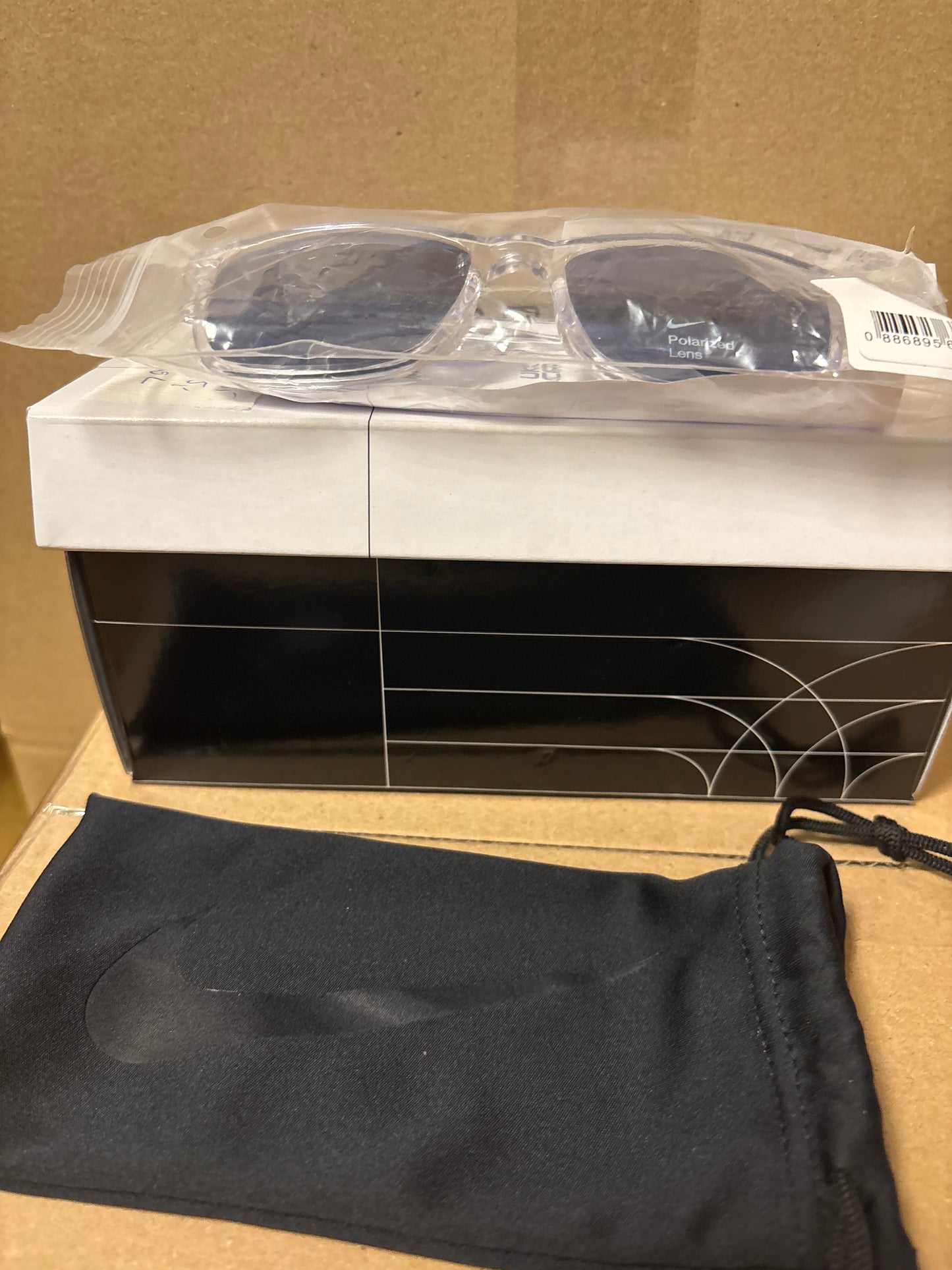 Nike Sonnenbrille polarisiert, transparent/blau